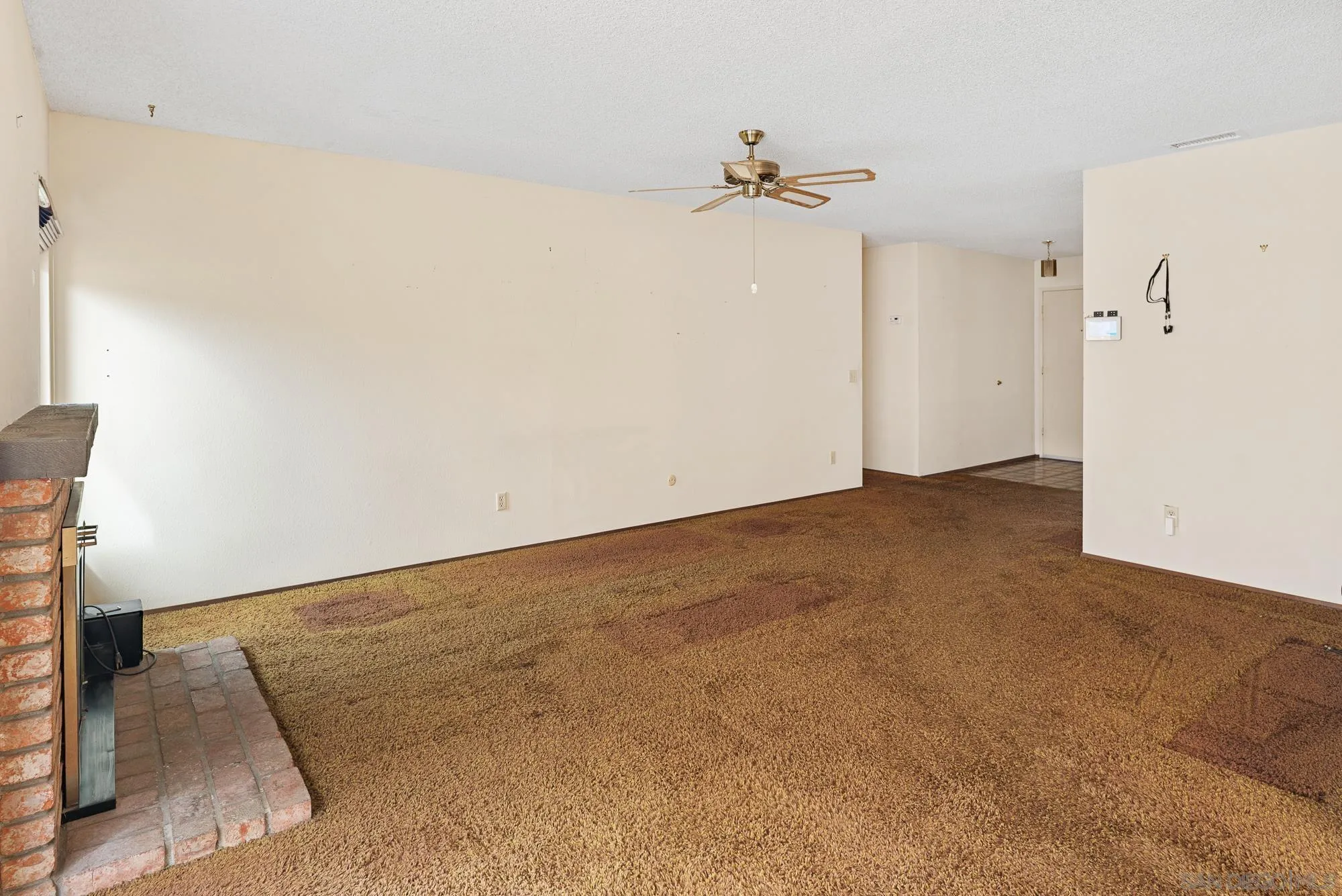 10969 Crystal Springs, Santee