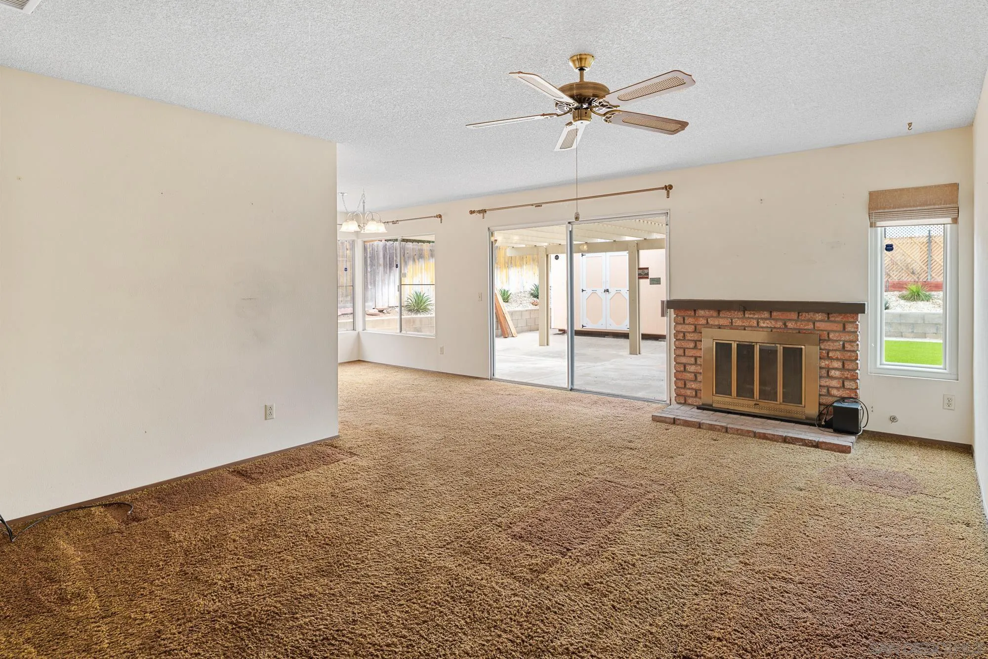 10969 Crystal Springs, Santee