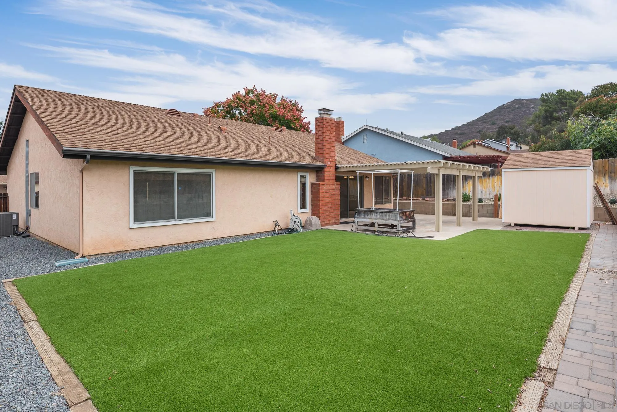 10969 Crystal Springs, Santee