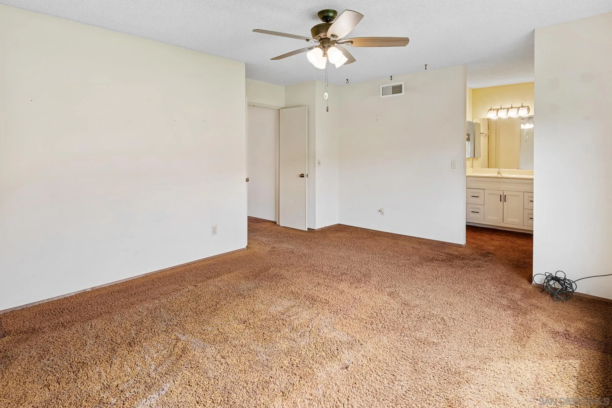 10969 Crystal Springs, Santee