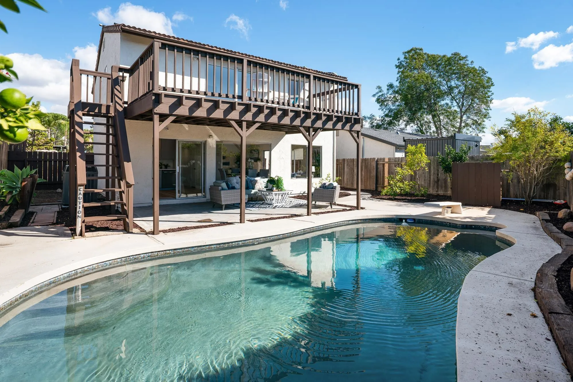 8318 Ridge Route, San Diego
