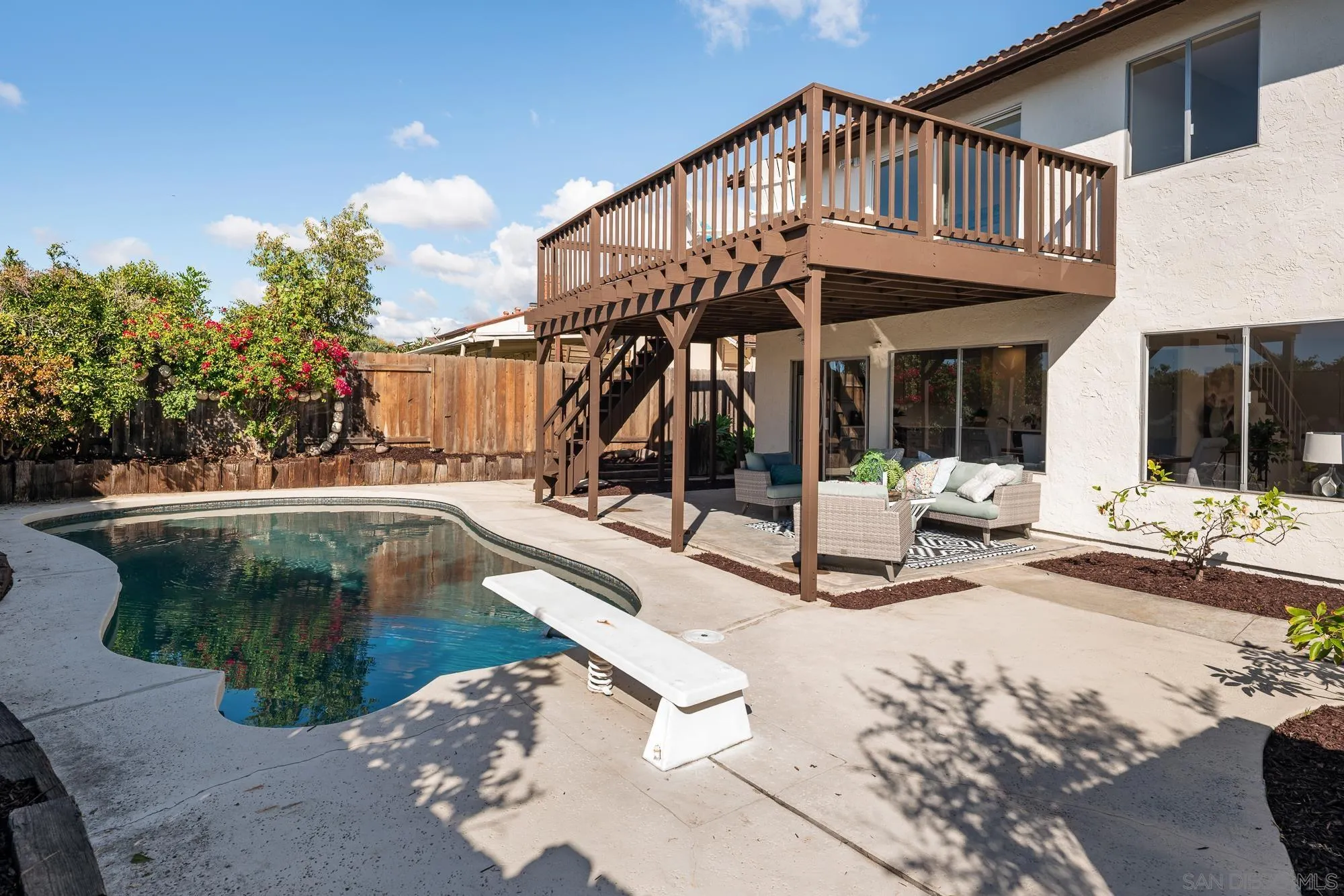 8318 Ridge Route, San Diego