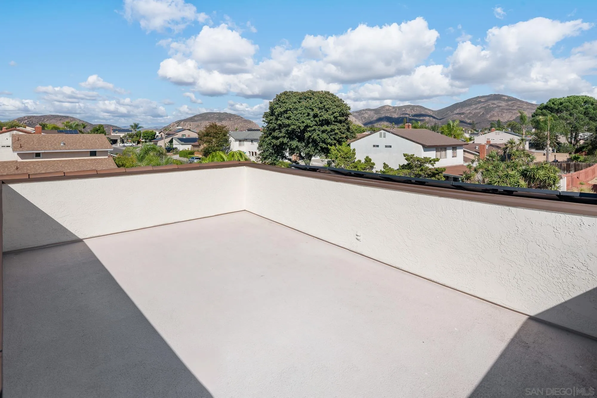 8318 Ridge Route, San Diego