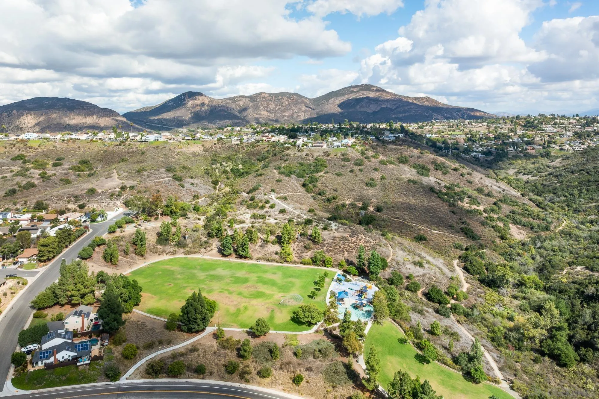 8318 Ridge Route, San Diego