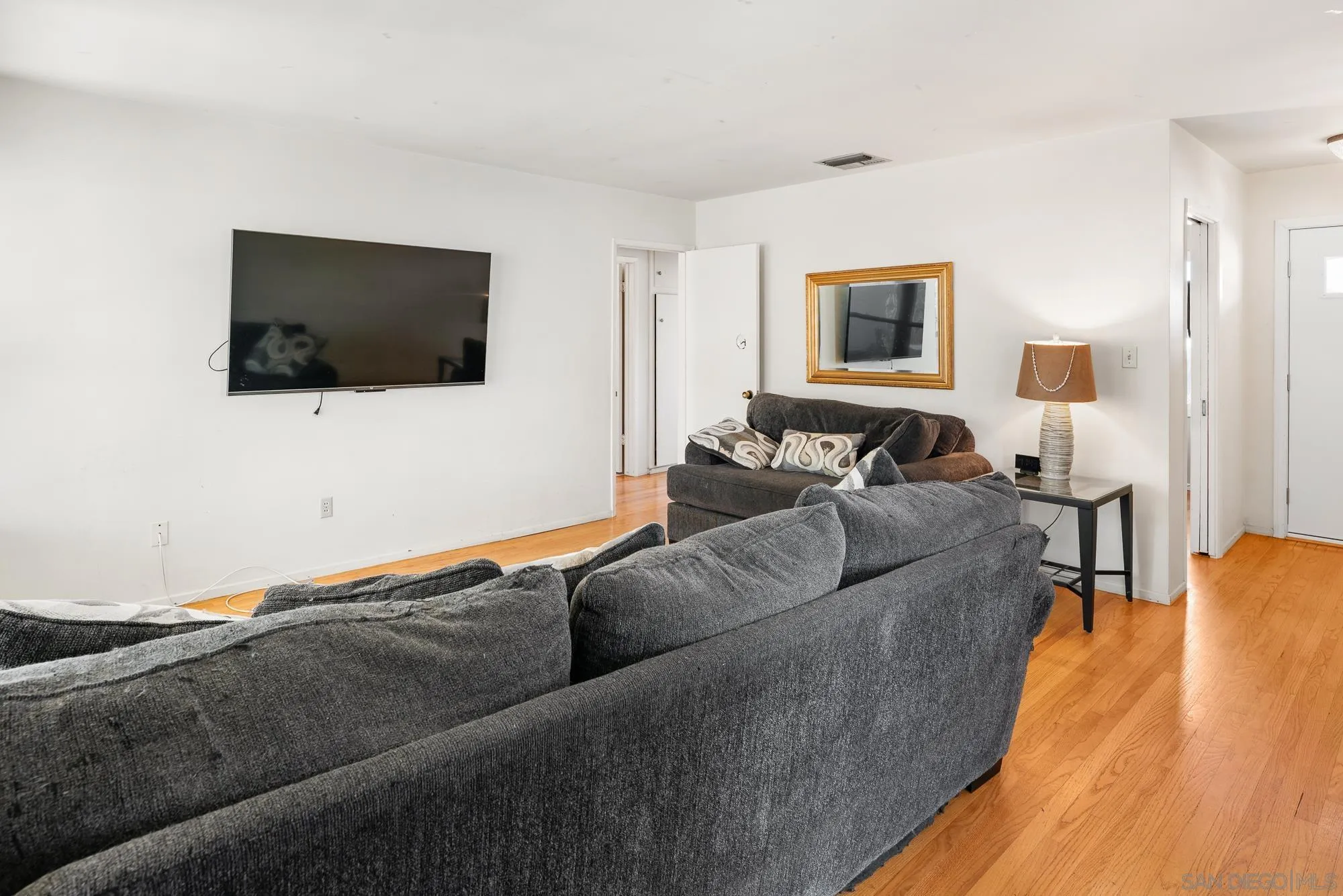 6549 Glenroy, San Diego