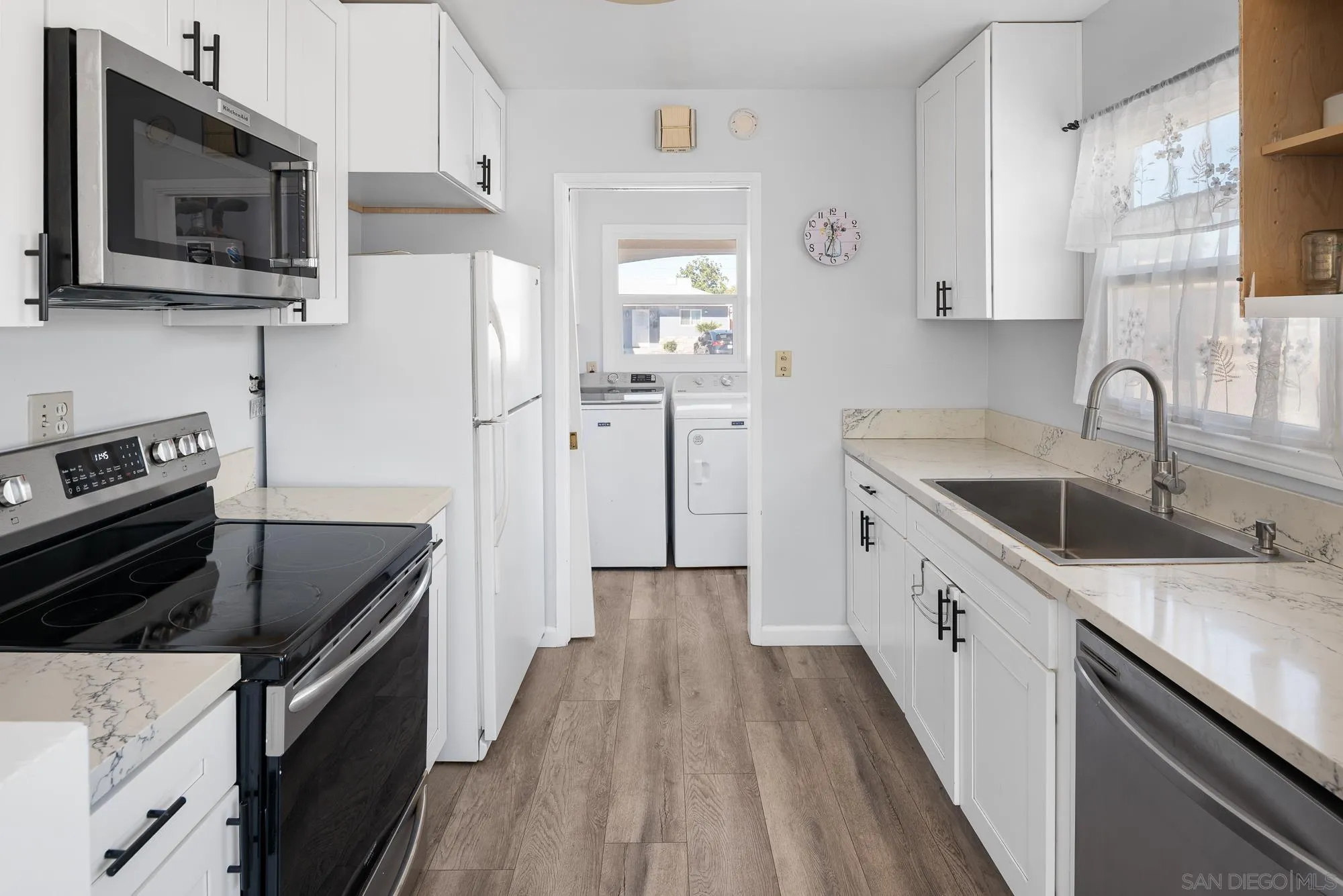 6549 Glenroy, San Diego