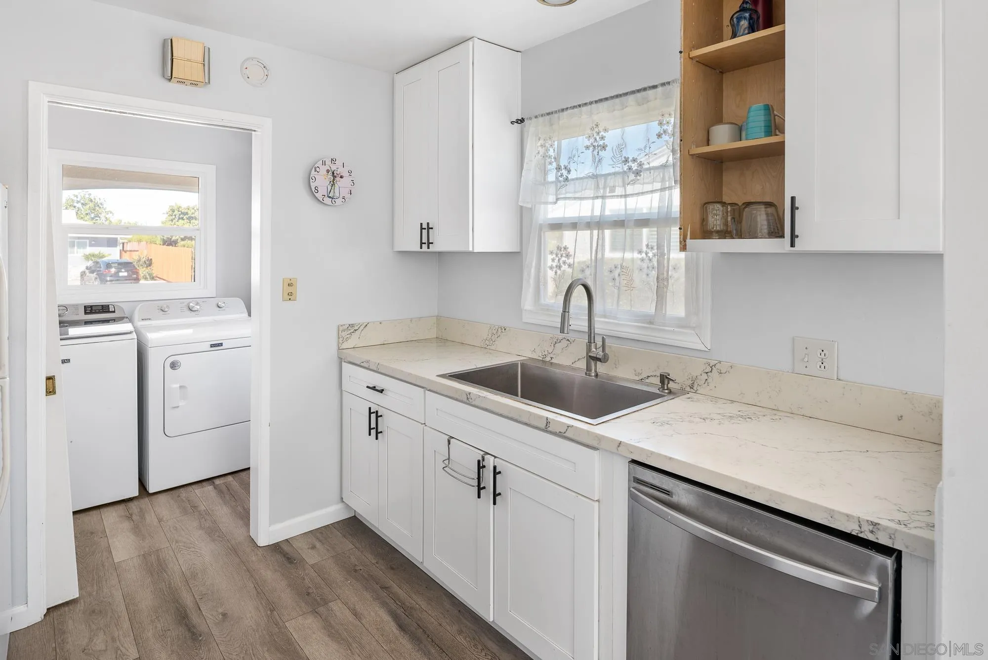 6549 Glenroy, San Diego