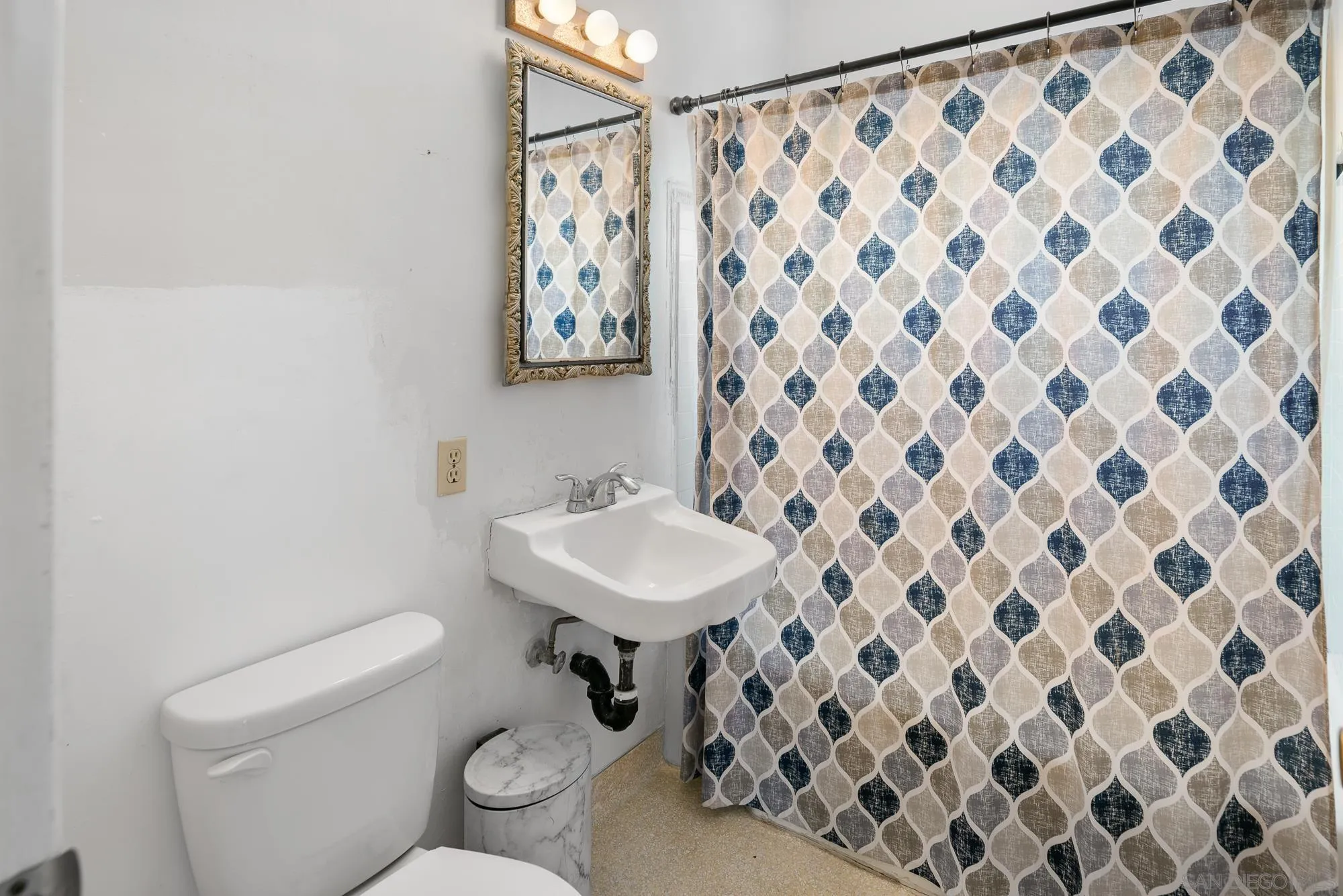 6549 Glenroy, San Diego