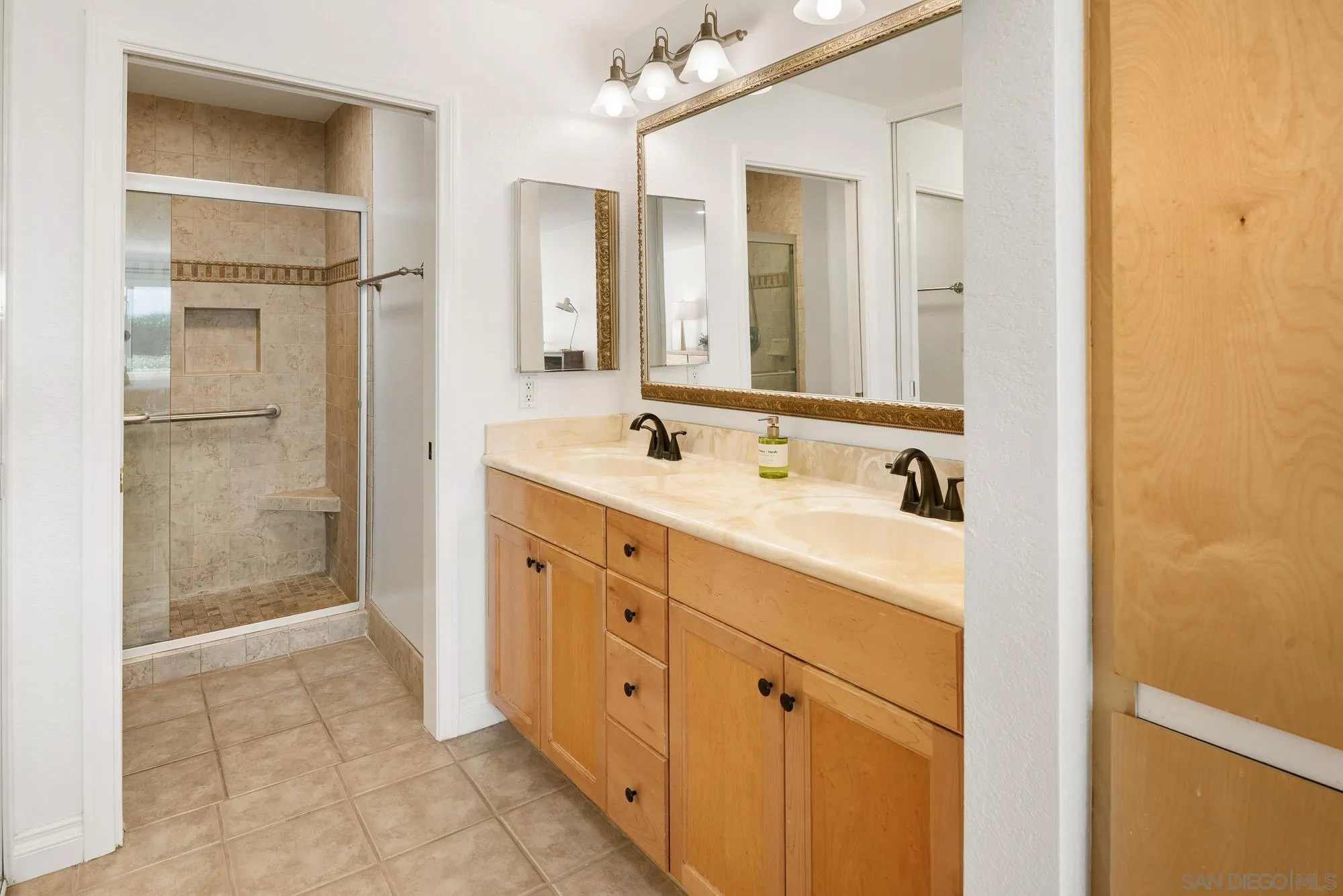 7360 Park Ridge Unit 118, San Diego Unit: 118