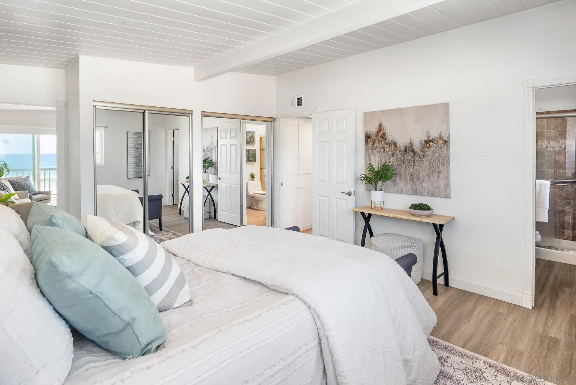 1680 Seacoast Drive Unit D, Imperial Beach Unit: D