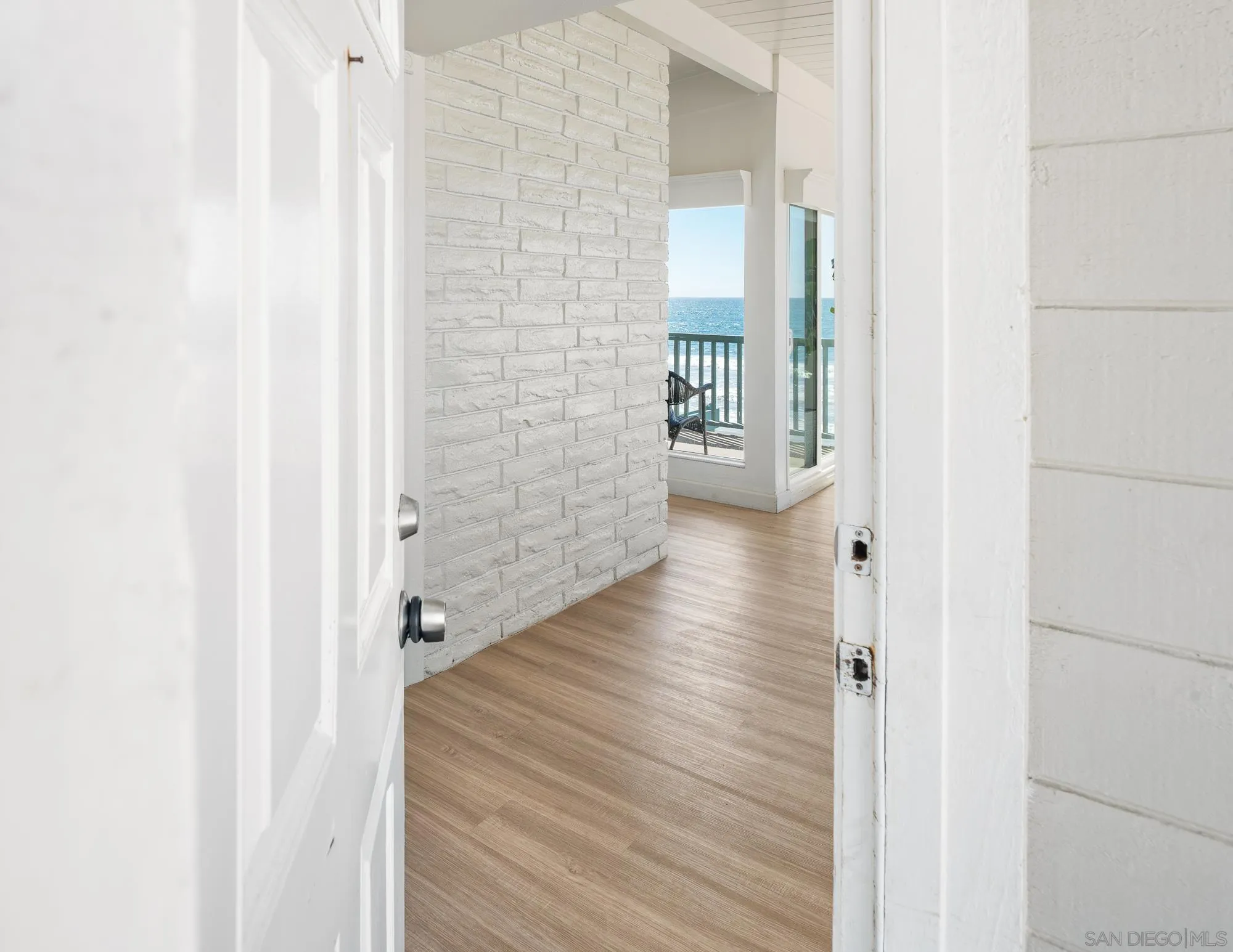 1680 Seacoast Drive Unit D, Imperial Beach Unit: D