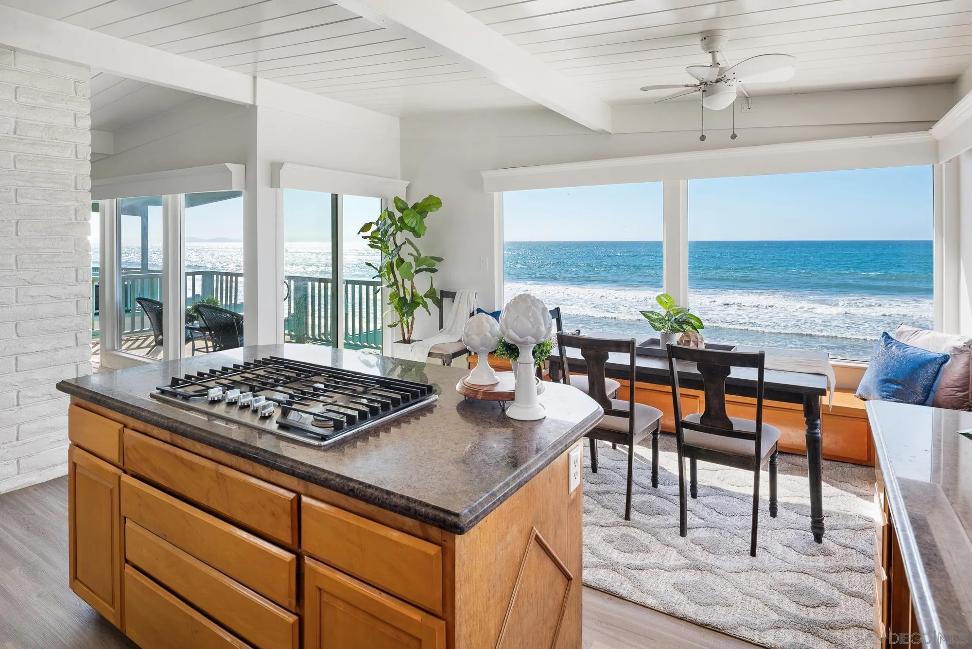 1680 Seacoast Drive Unit D, Imperial Beach Unit: D