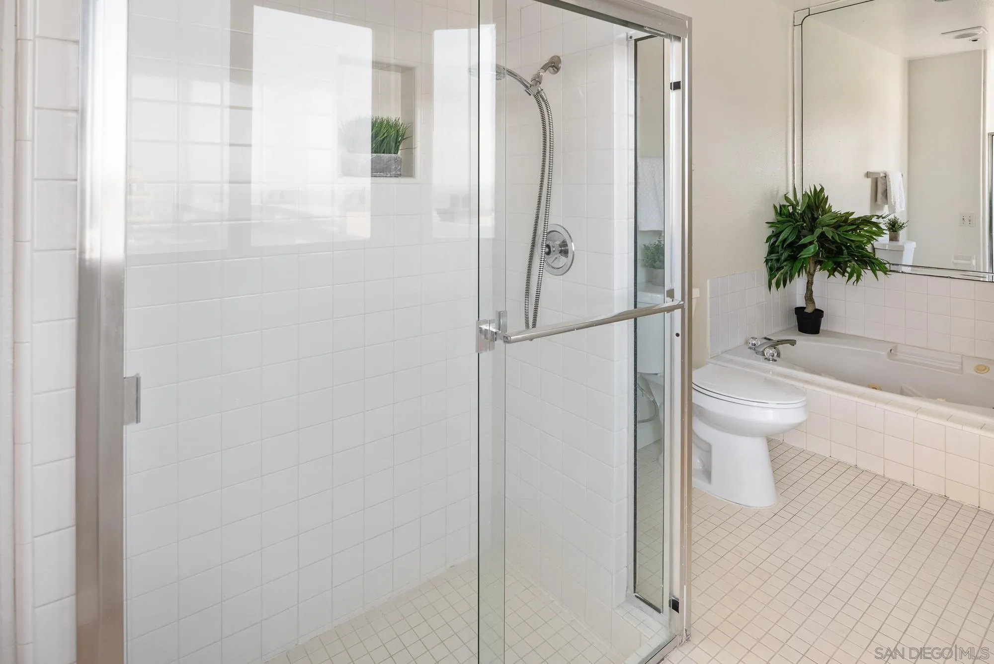 1442 Seacoast Unit 7