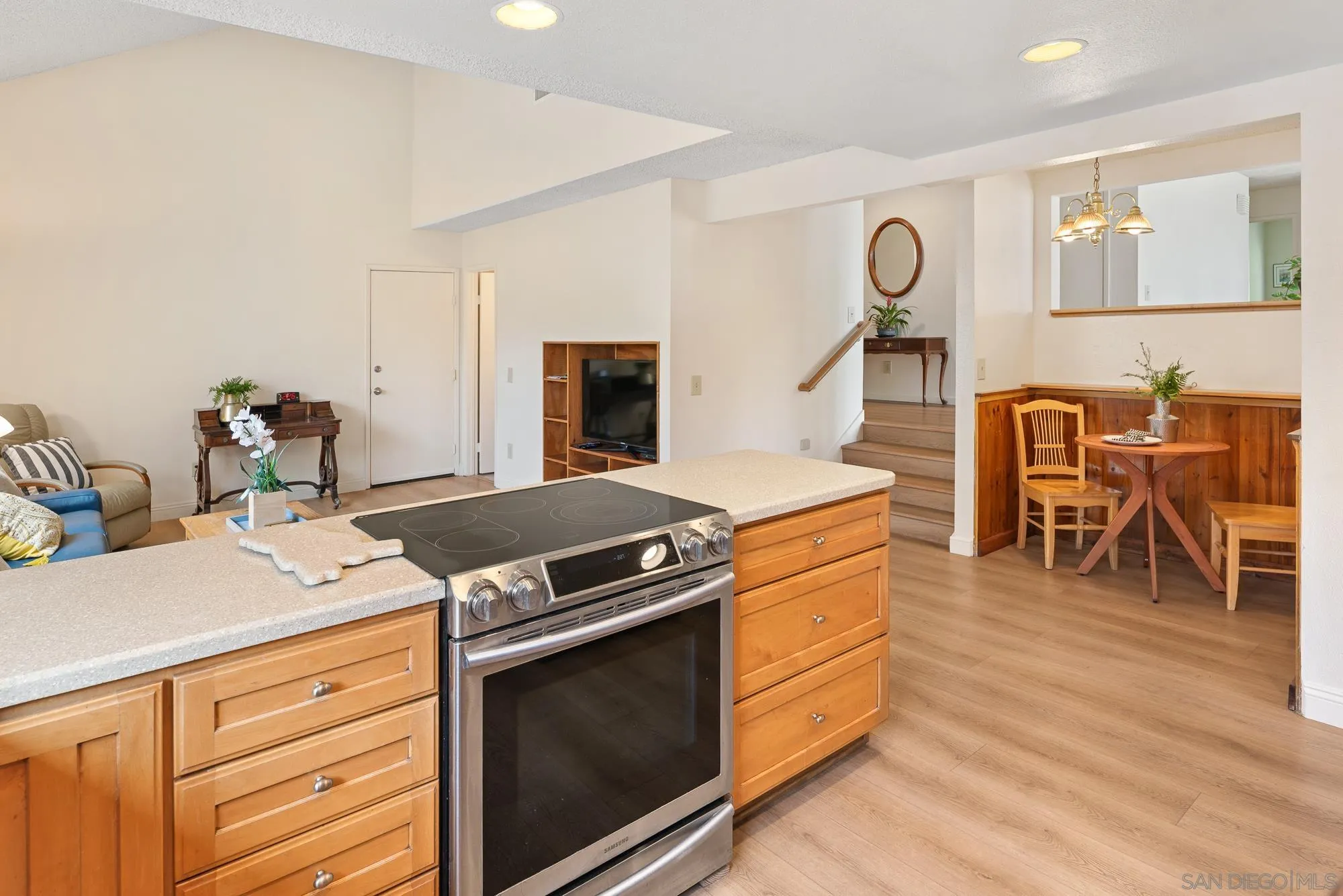 6107 Lourdes Terrace