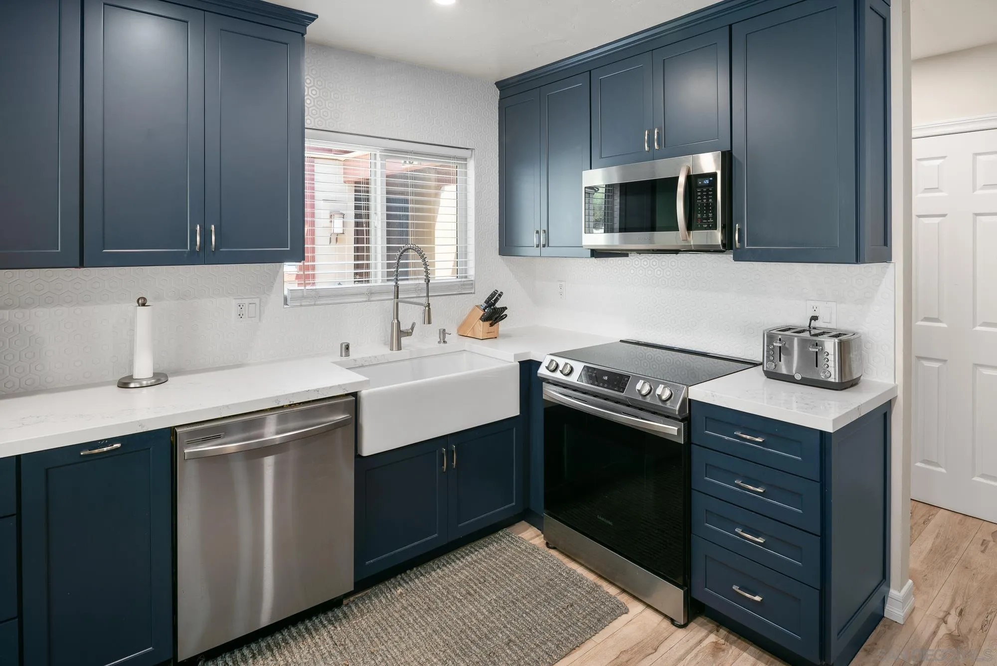 5422 Adobe Falls Unit 10
