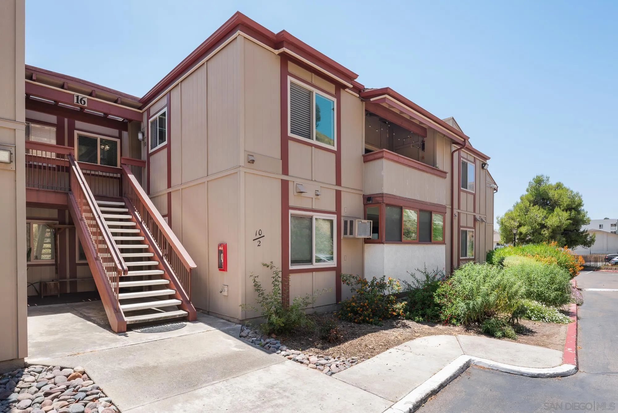 5422 Adobe Falls Unit 10