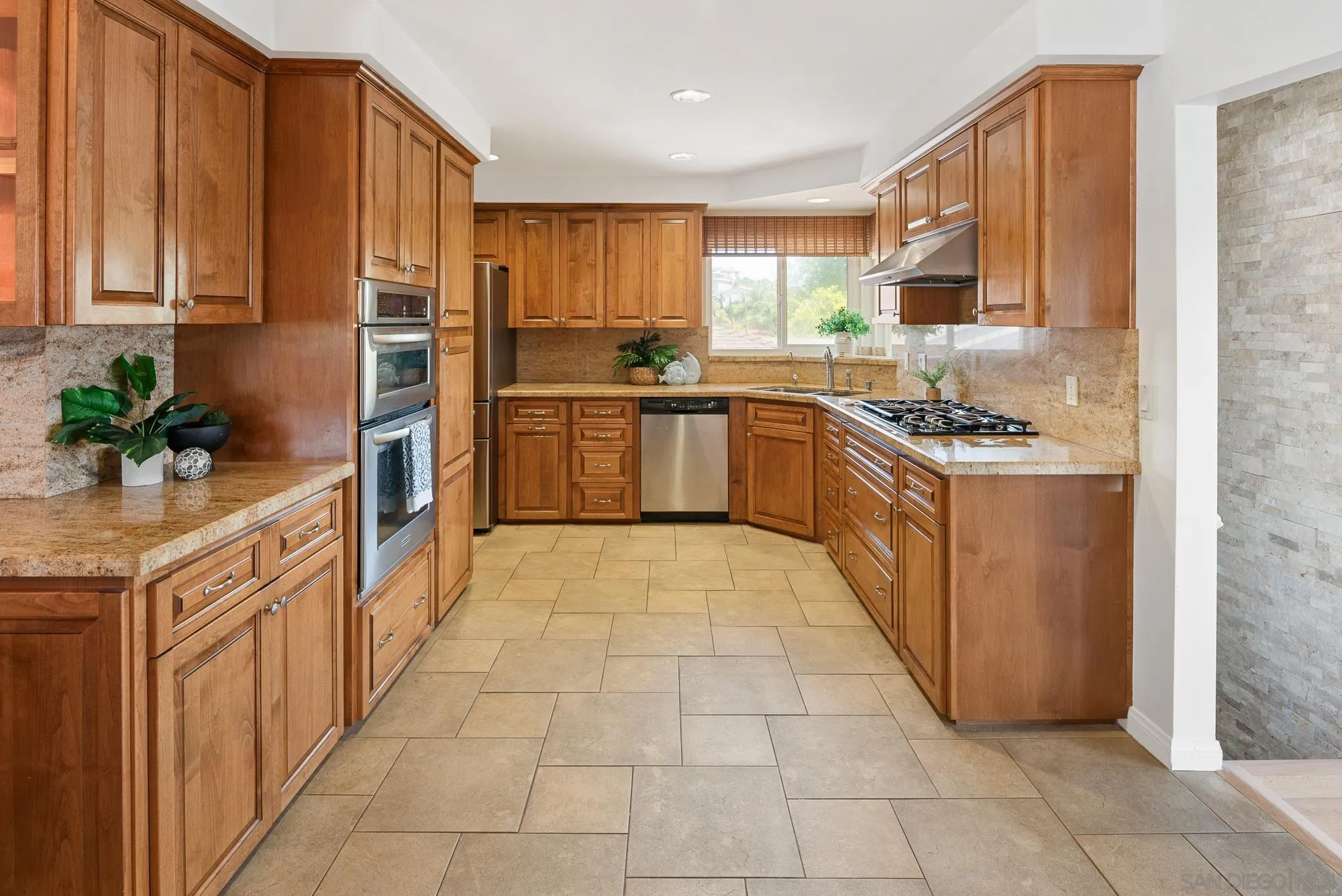 6359 Lambda Drive