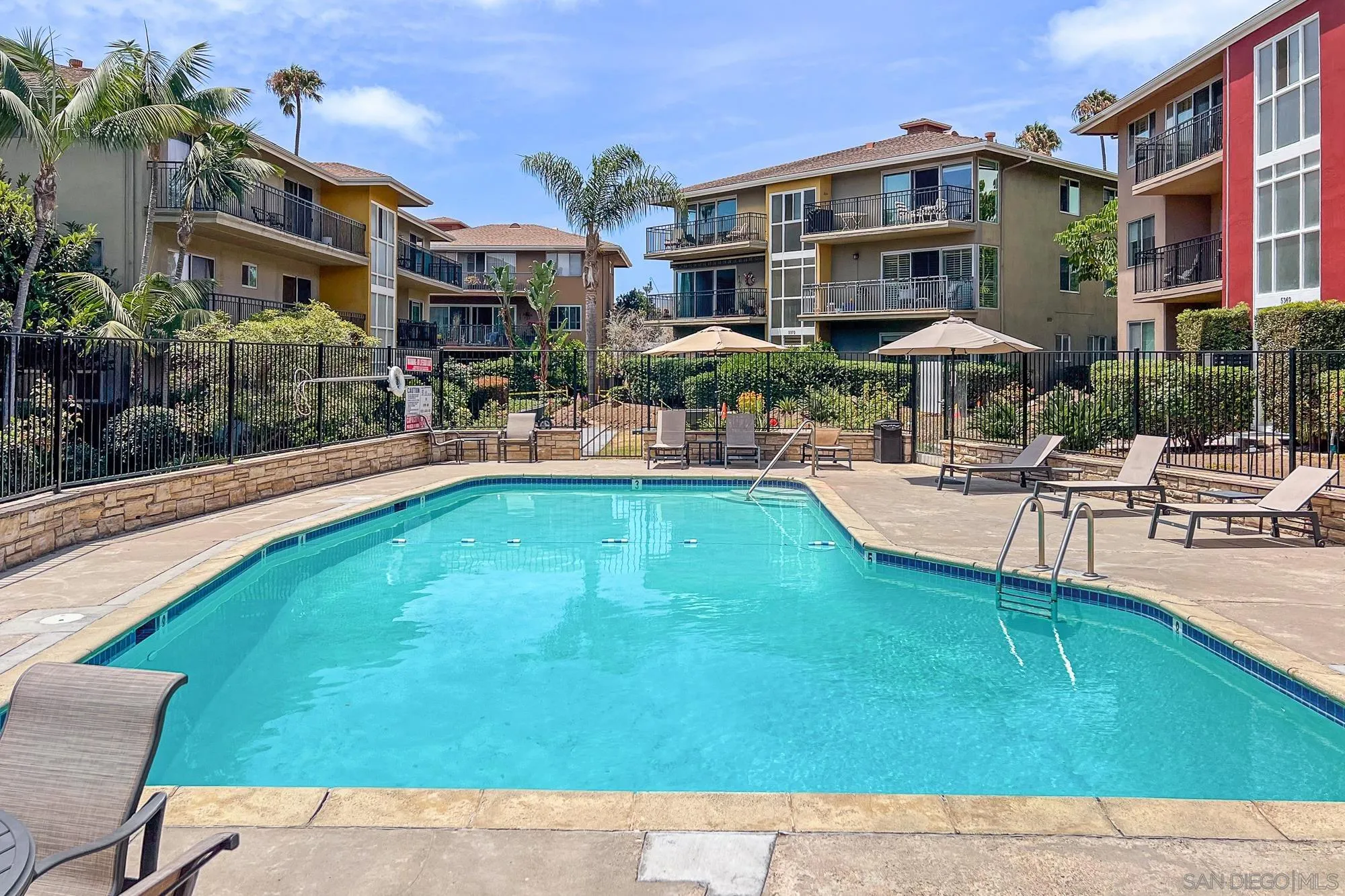 5353 La Jolla Blvd Unit: 37