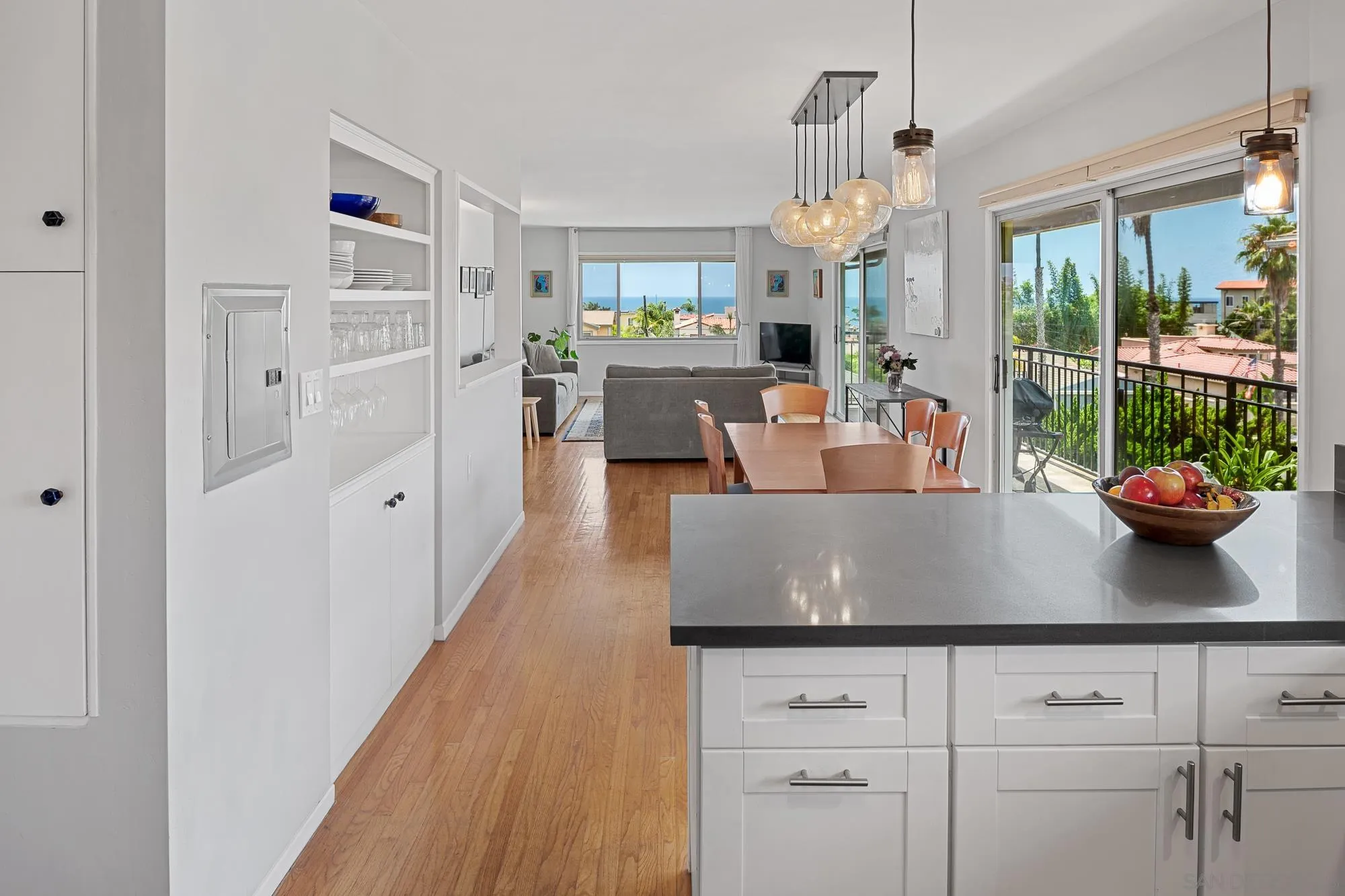 5353 La Jolla Blvd Unit: 37