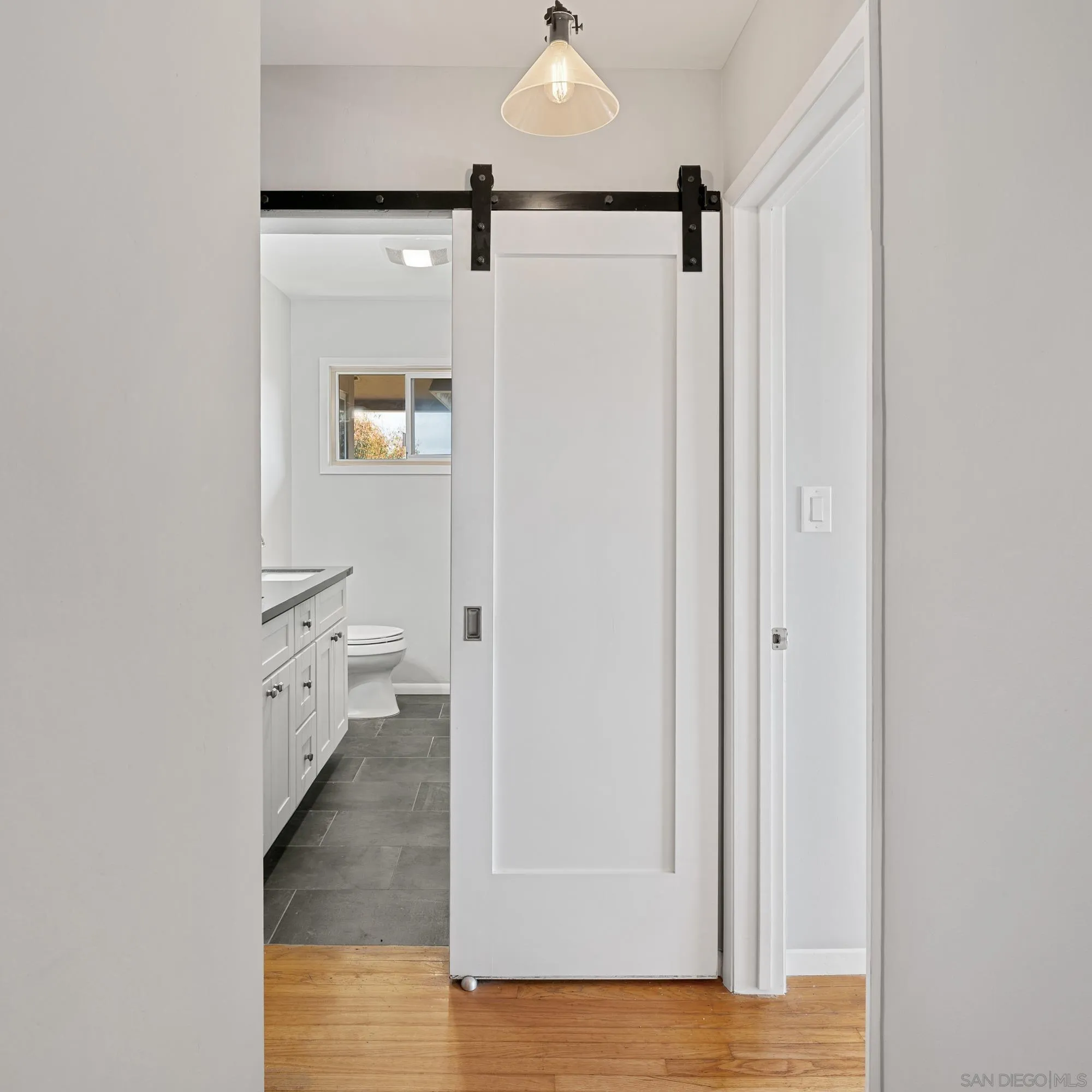 5353 La Jolla Blvd Unit: 37