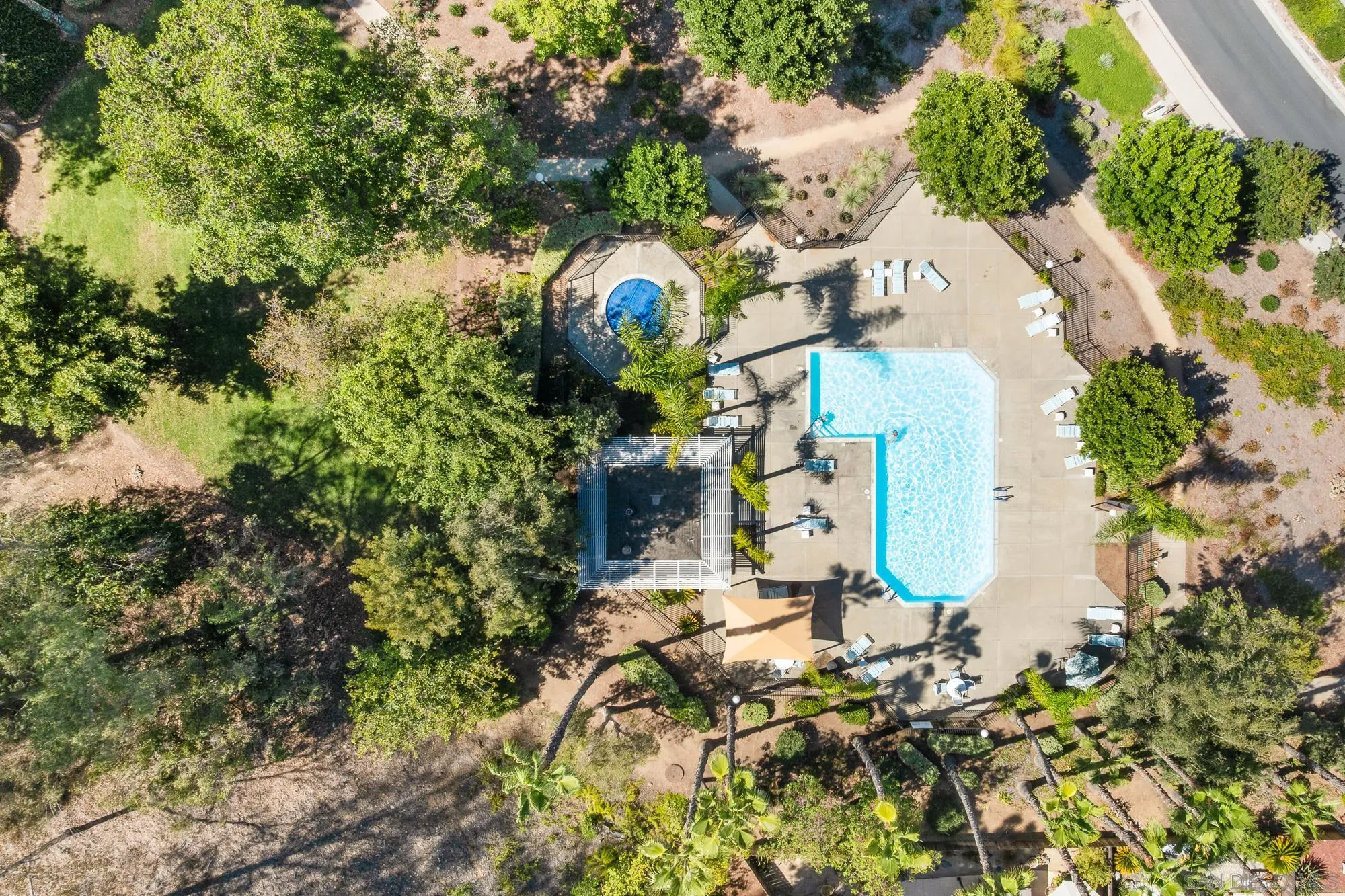 8395 Suntree Place