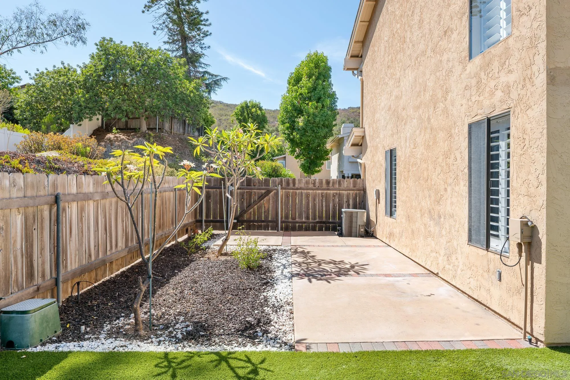 8395 Suntree Place