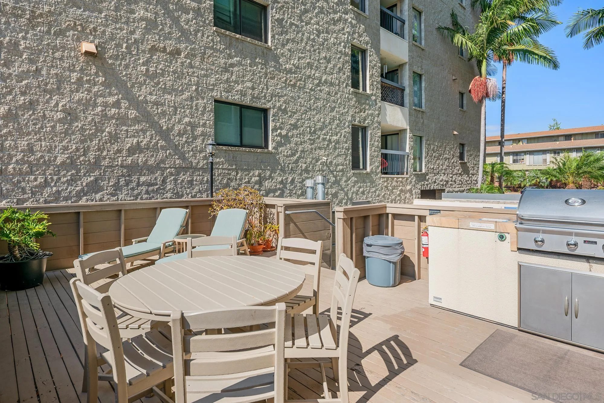 3570 First Ave Unit 19