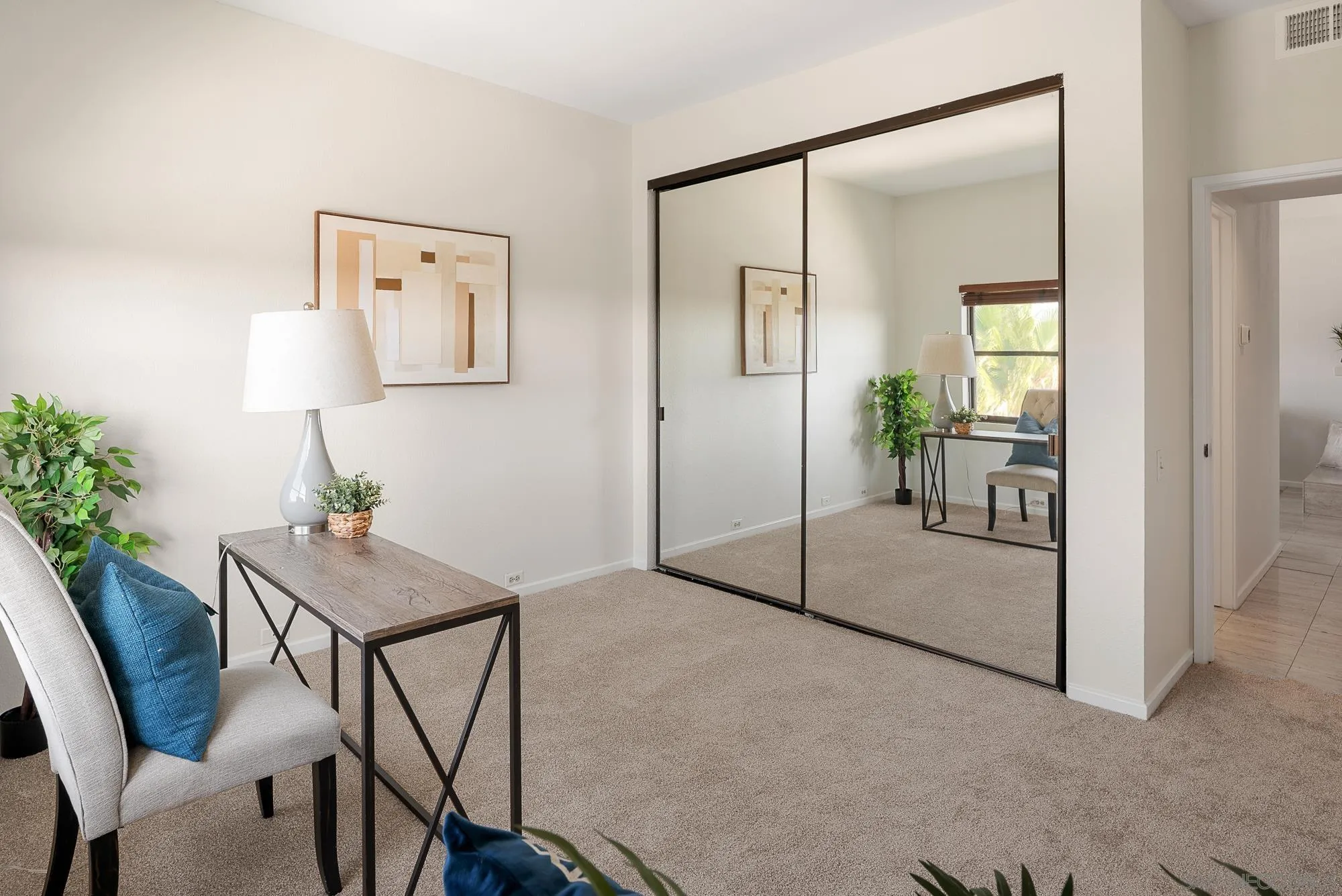 3570 First Ave Unit 19