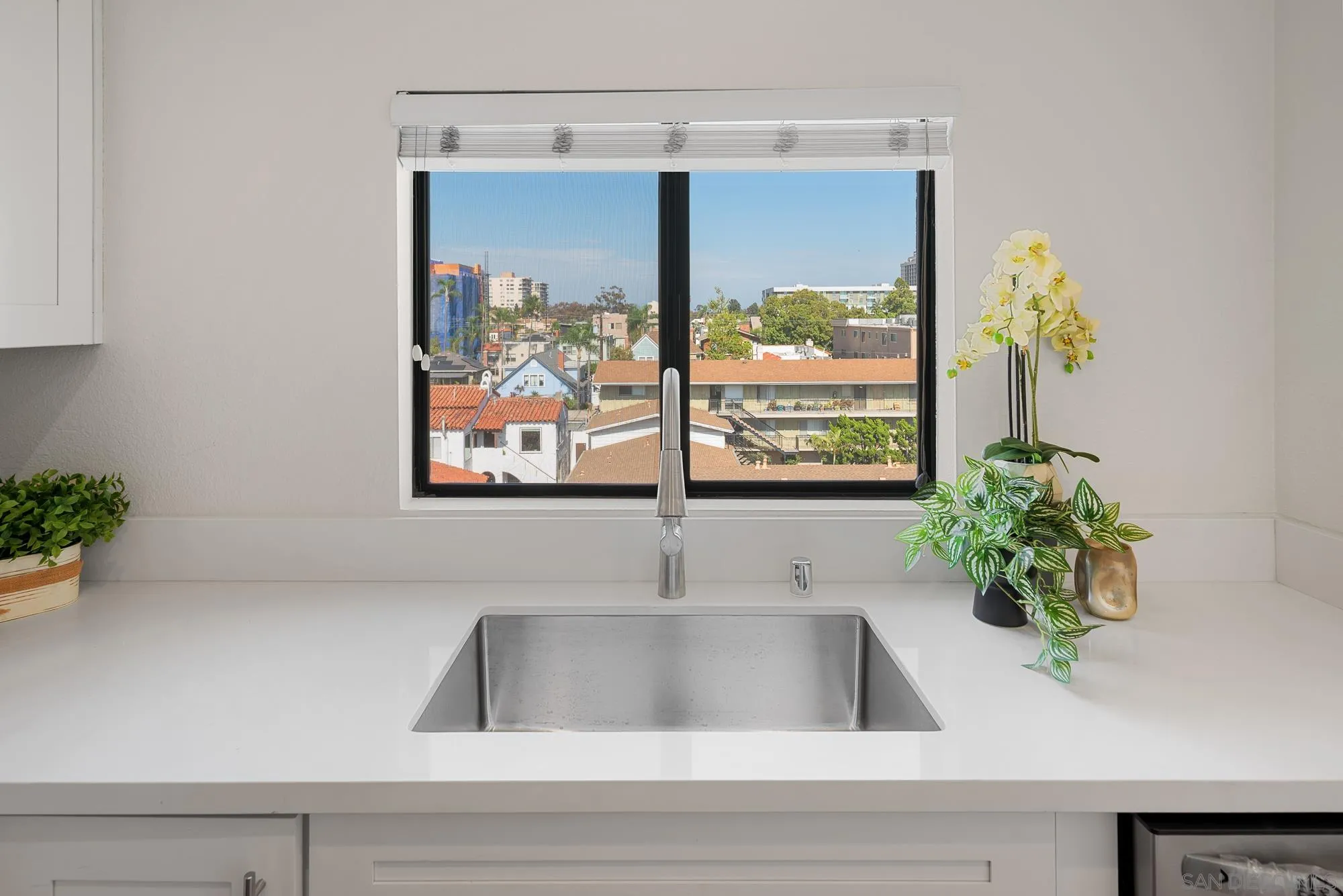3570 First Ave Unit 19
