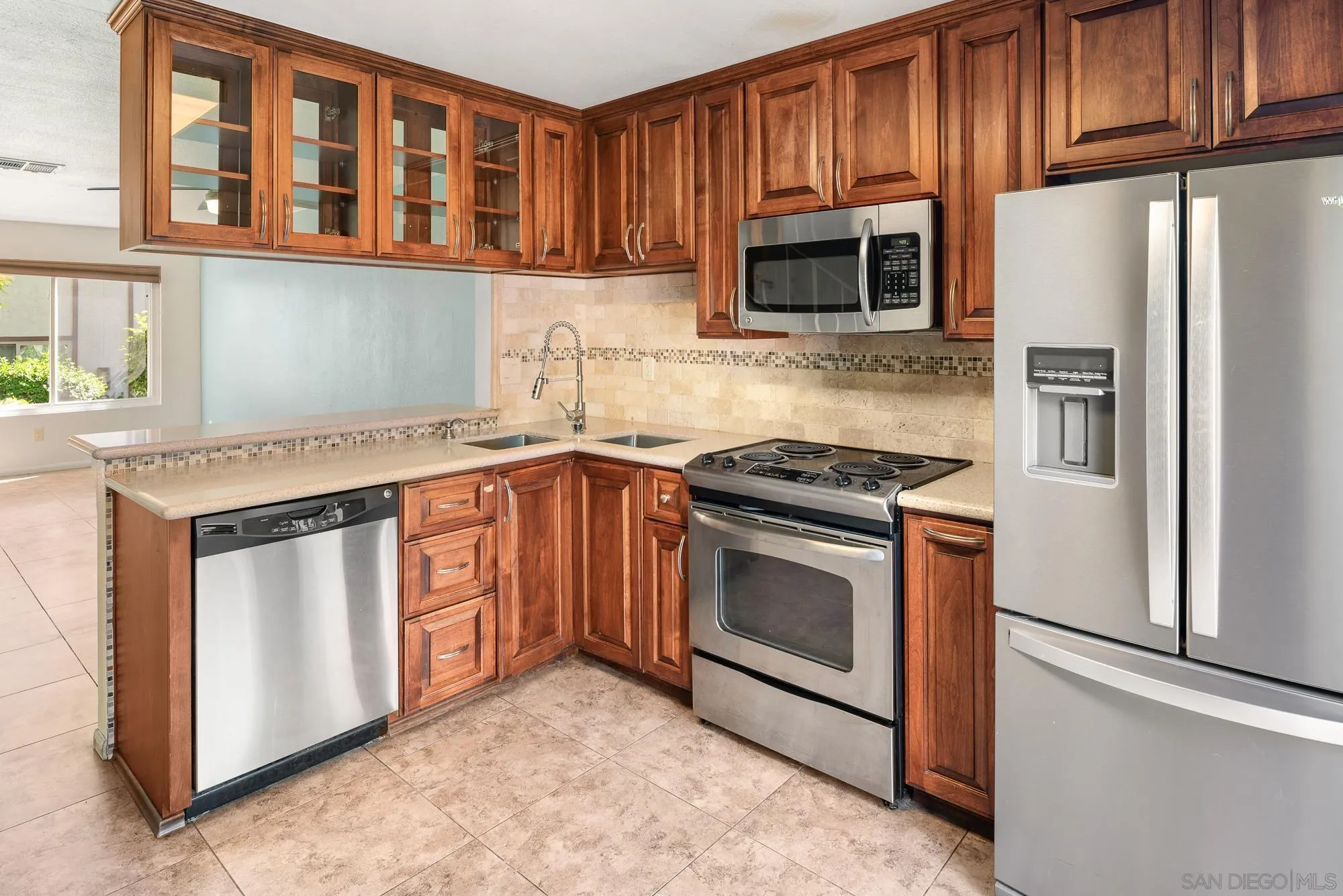 6544 Bell Bluff