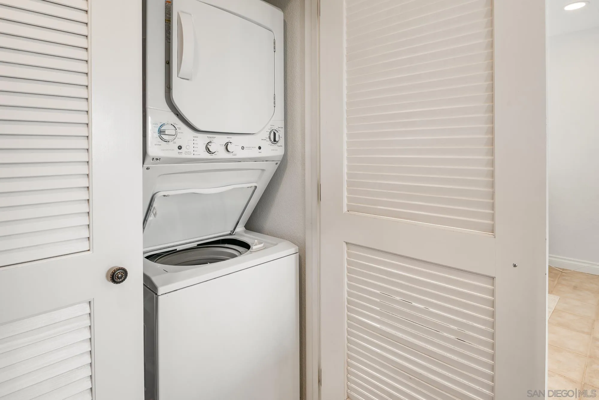 7360 Park Ridge Unit 118