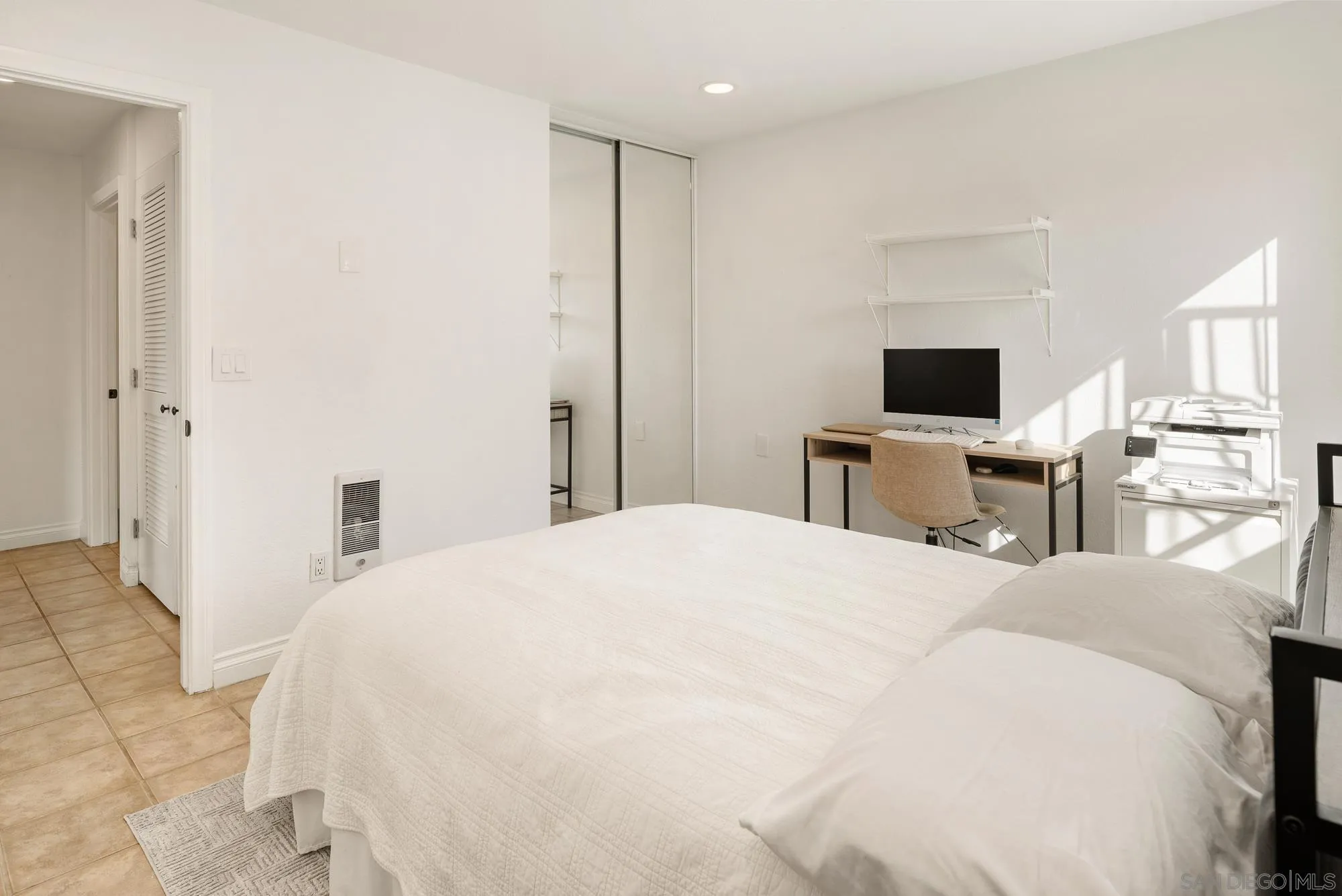 7360 Park Ridge Unit 118