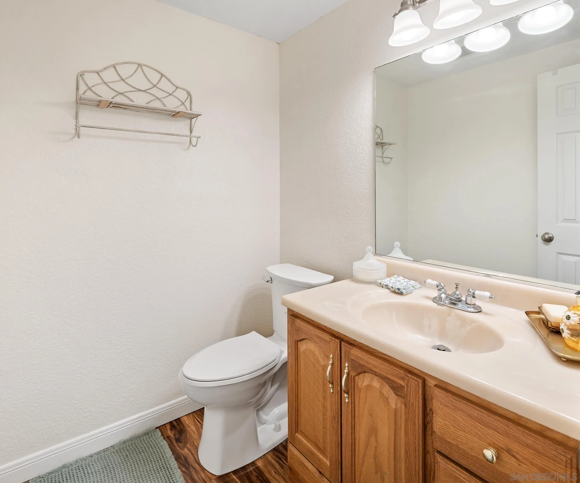 2616 Alpine Unit: 27