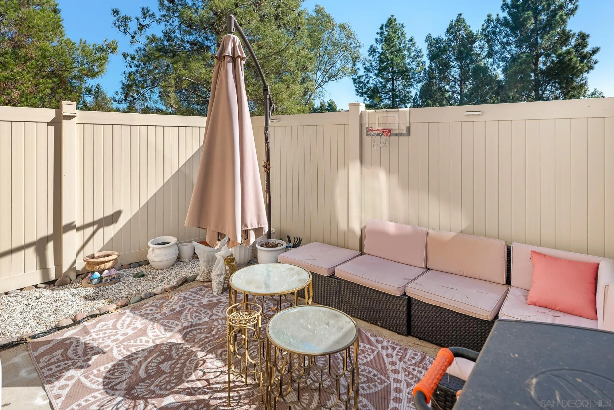 2616 Alpine Unit: 27