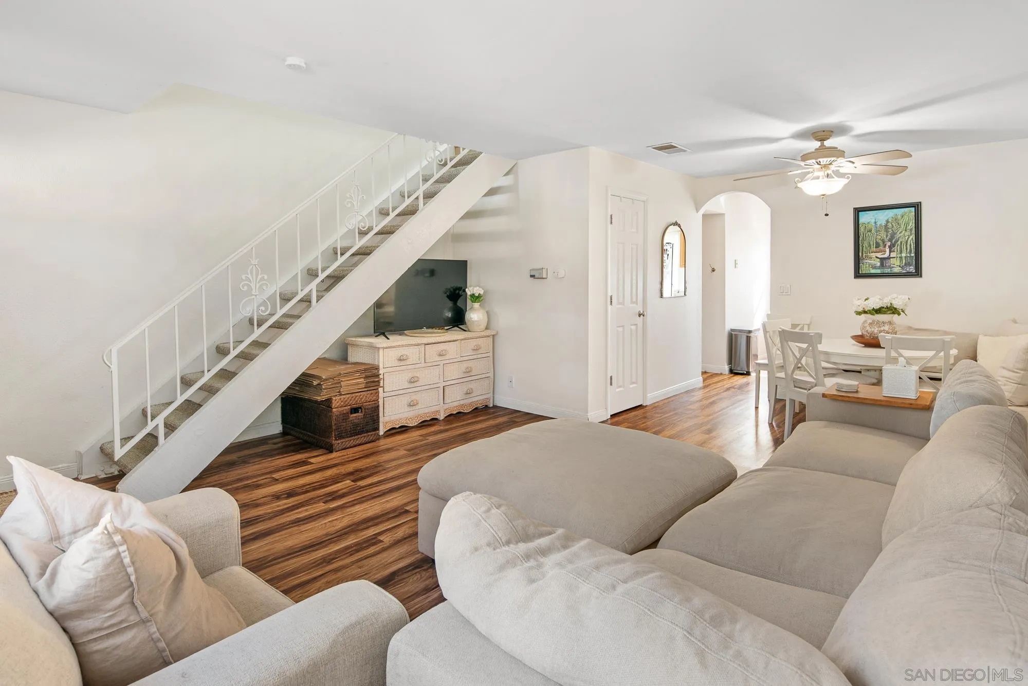 2616 Alpine Unit: 27