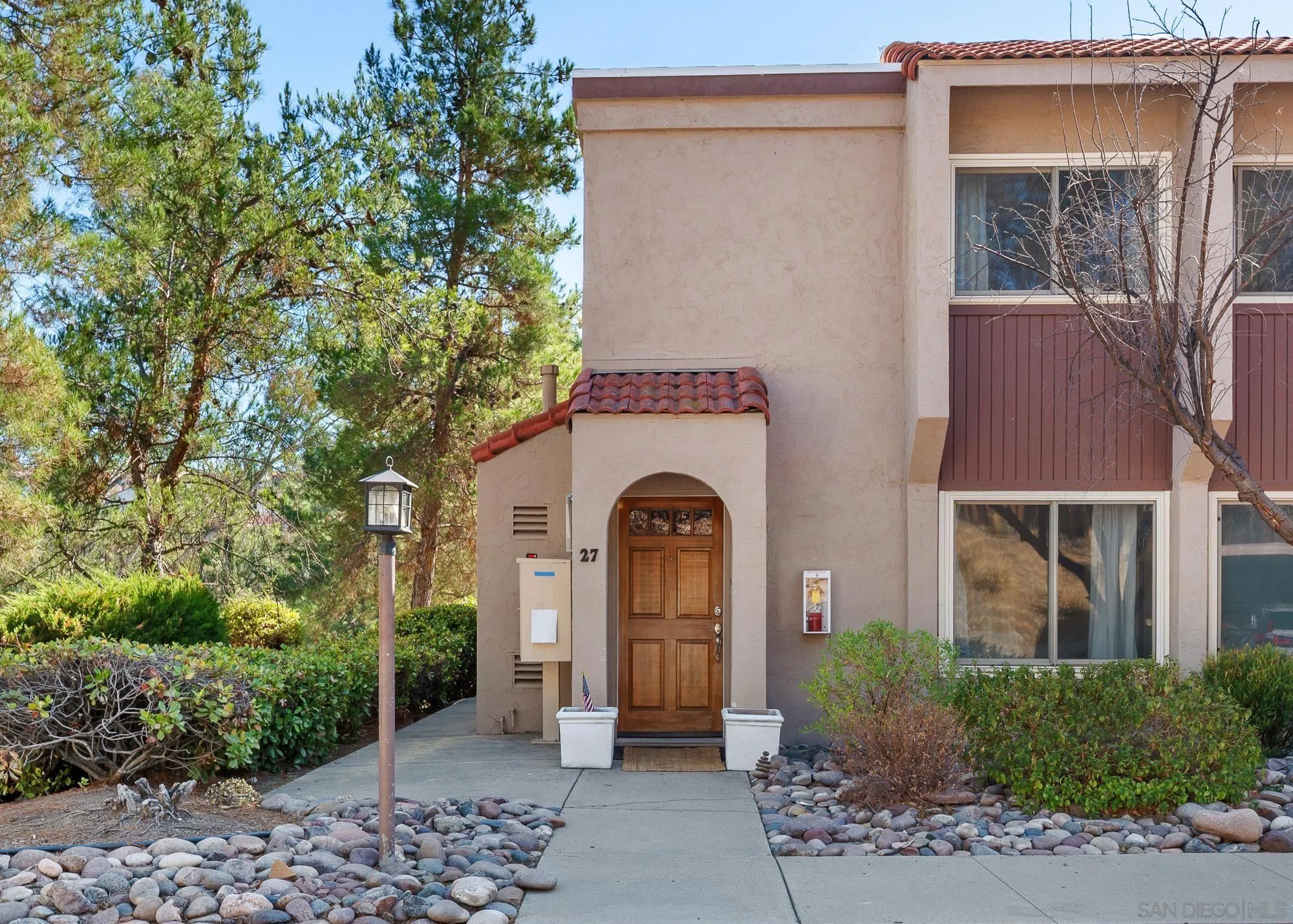 2616 Alpine Unit: 27