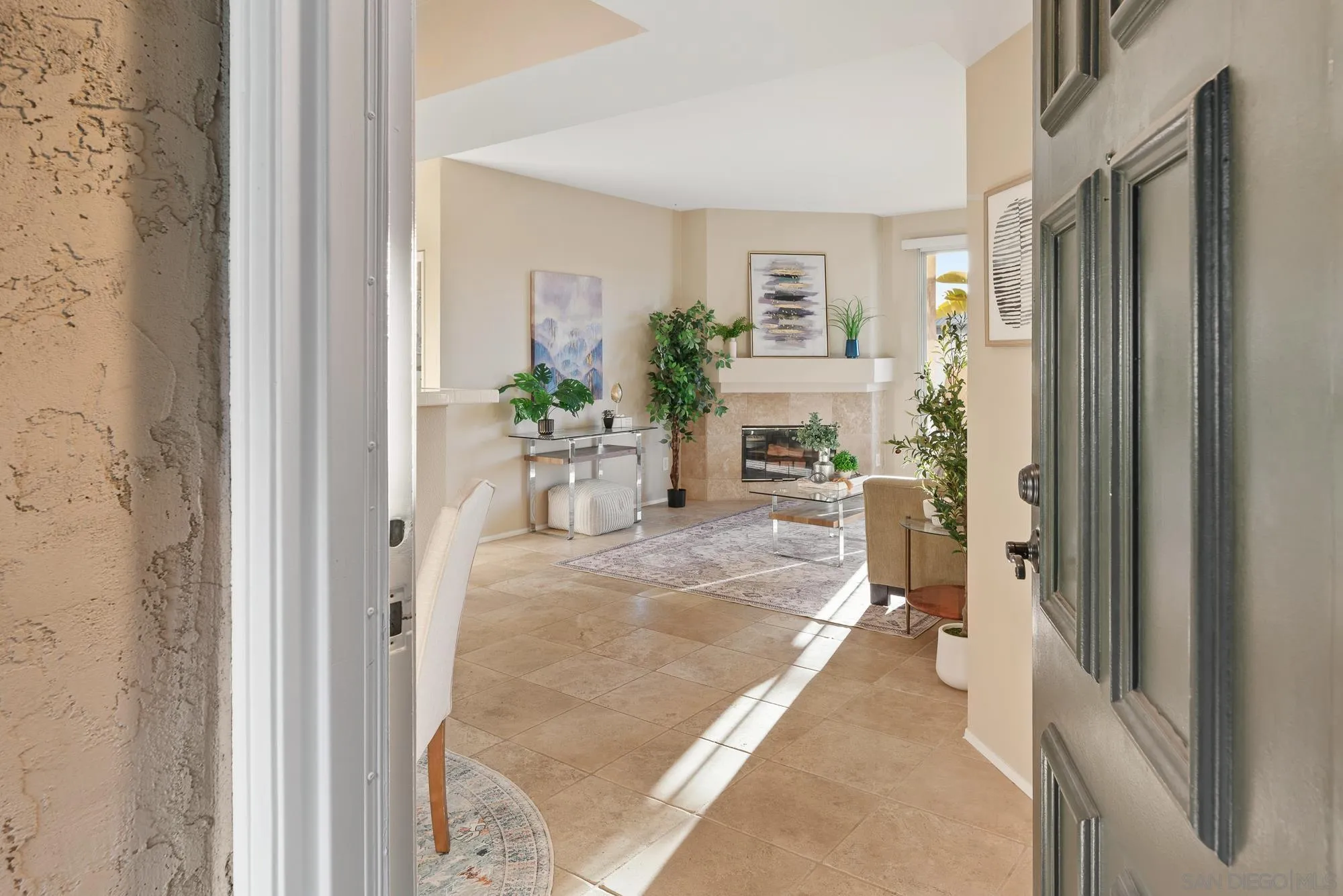 1950 Camino De La Reina Unit 208