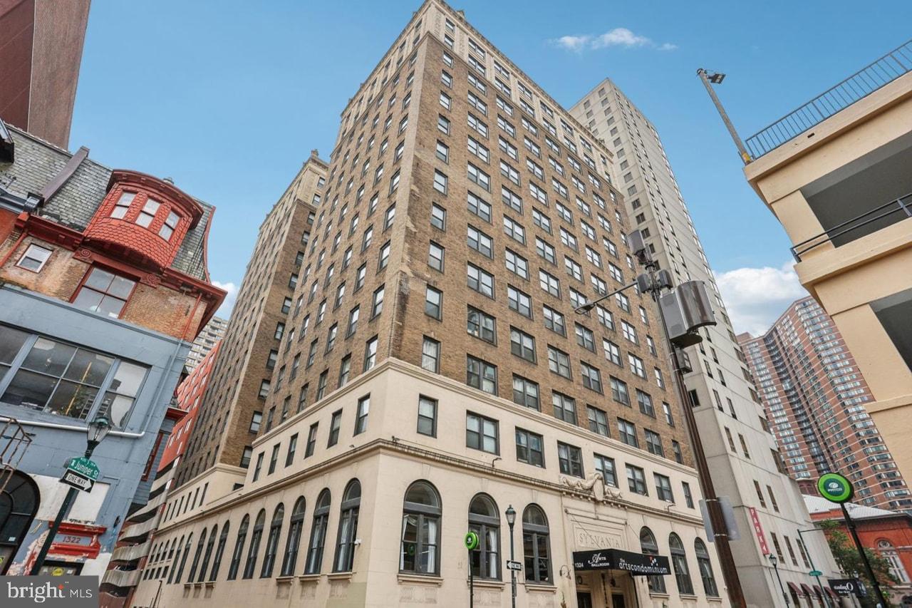 1324 LOCUST STREET 317