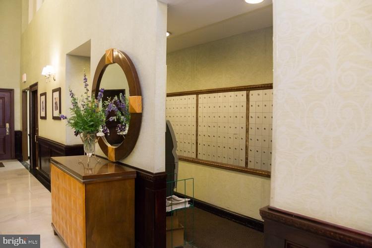 1324 LOCUST STREET 317