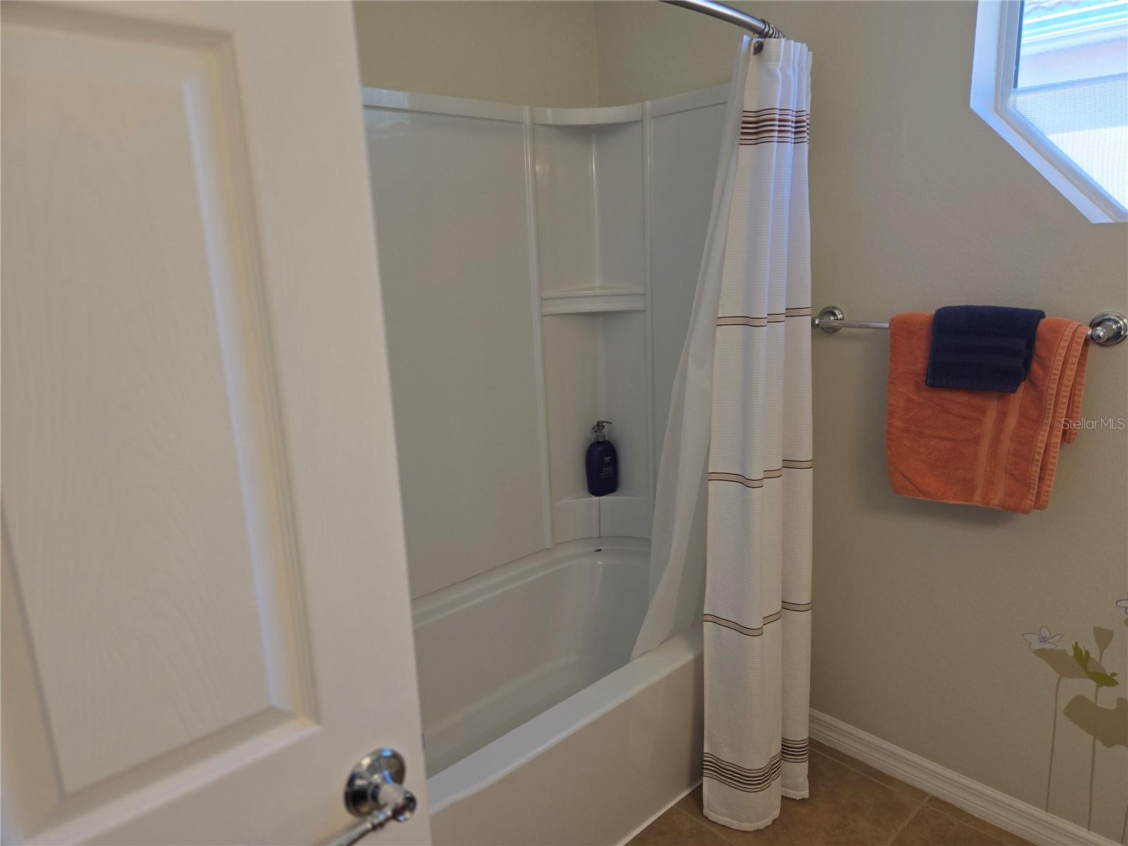 3780 82ND AVENUE CIR E #101