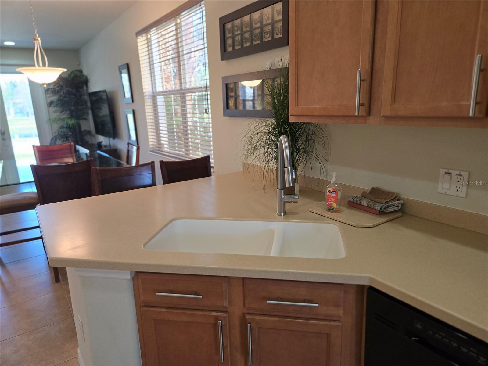 3780 82ND AVENUE CIR E #101