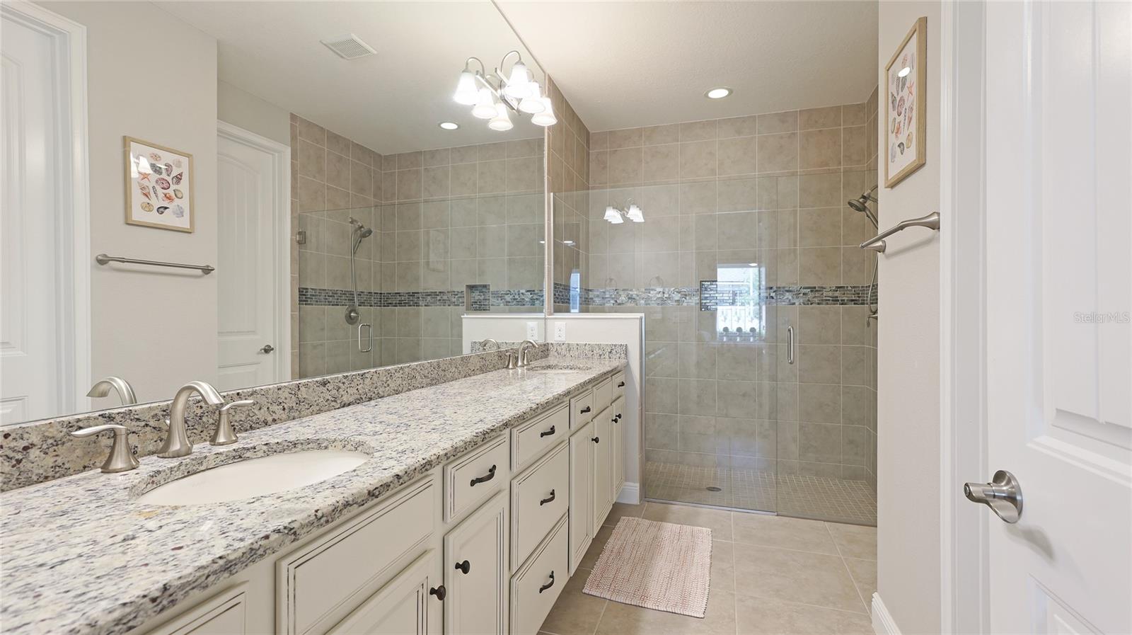 3684 FESCUE LN