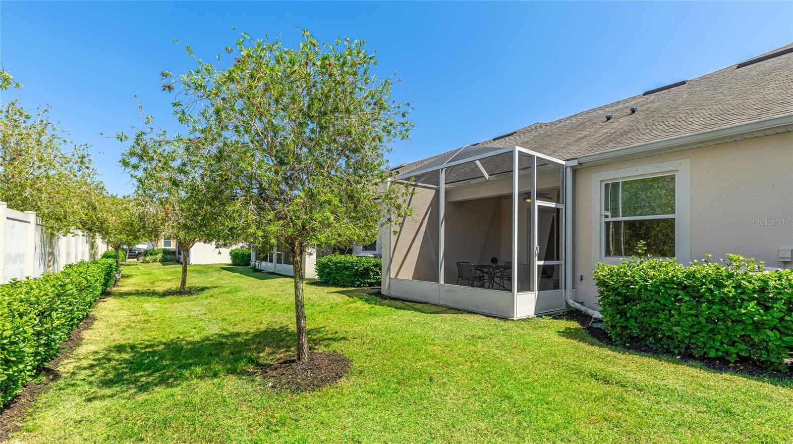 3684 FESCUE LN