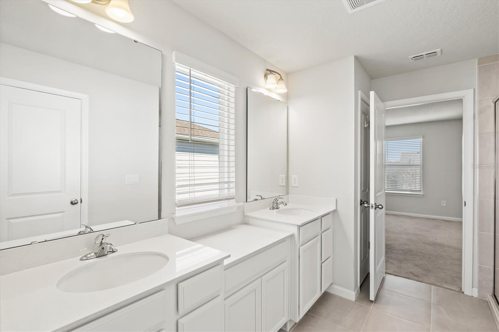 5429 SPANISH MOSS CV