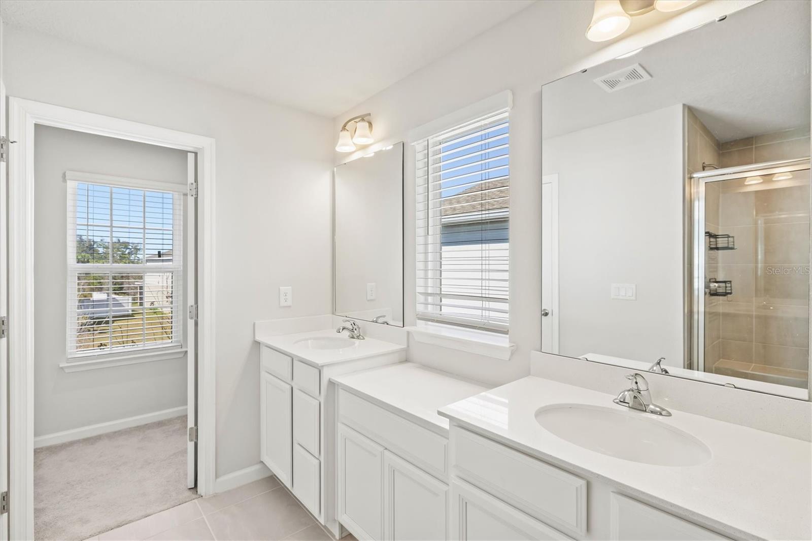 5429 SPANISH MOSS CV