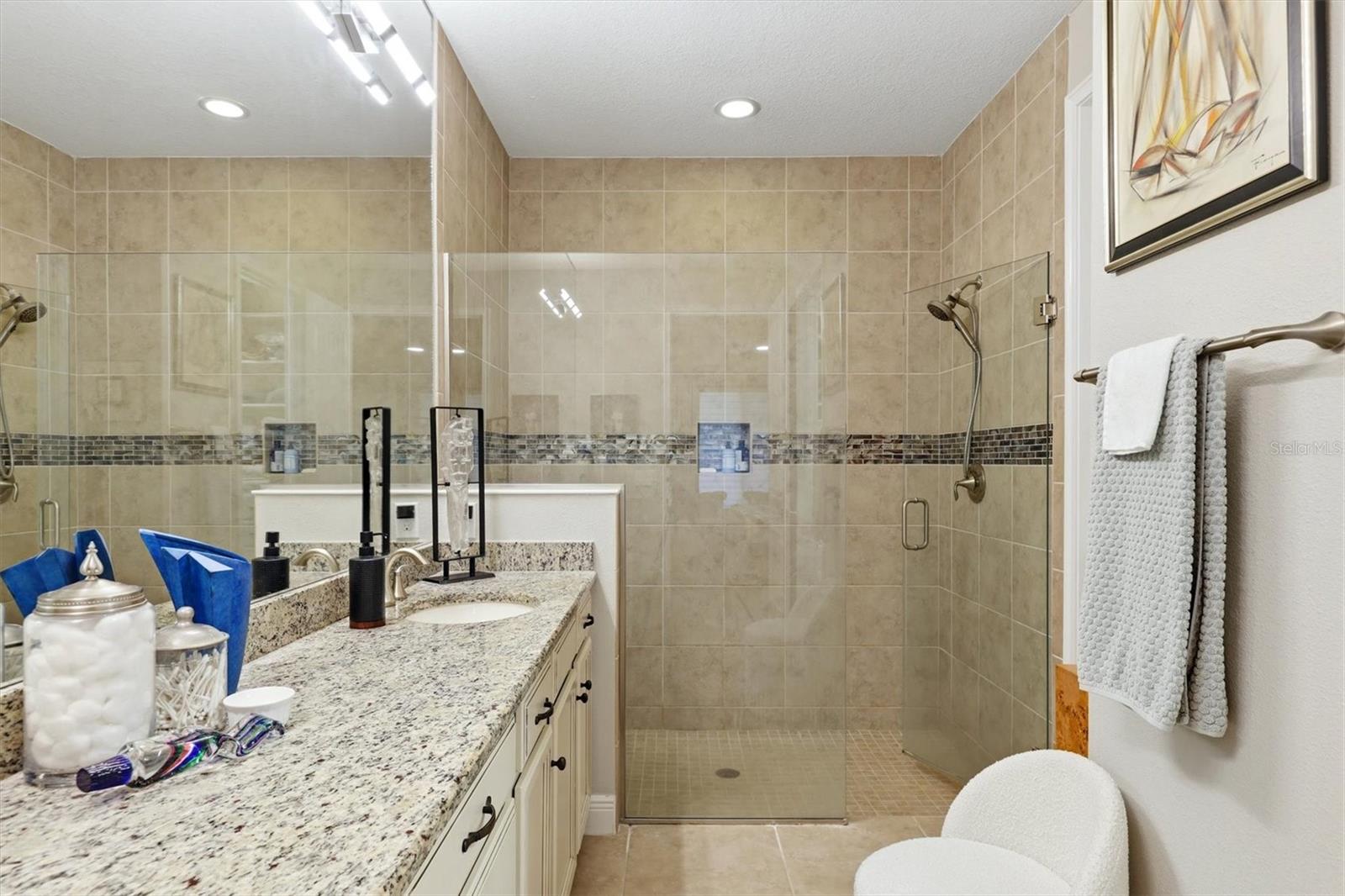 3684 FESCUE LN