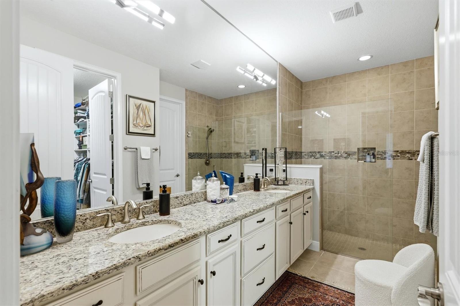 3684 FESCUE LN
