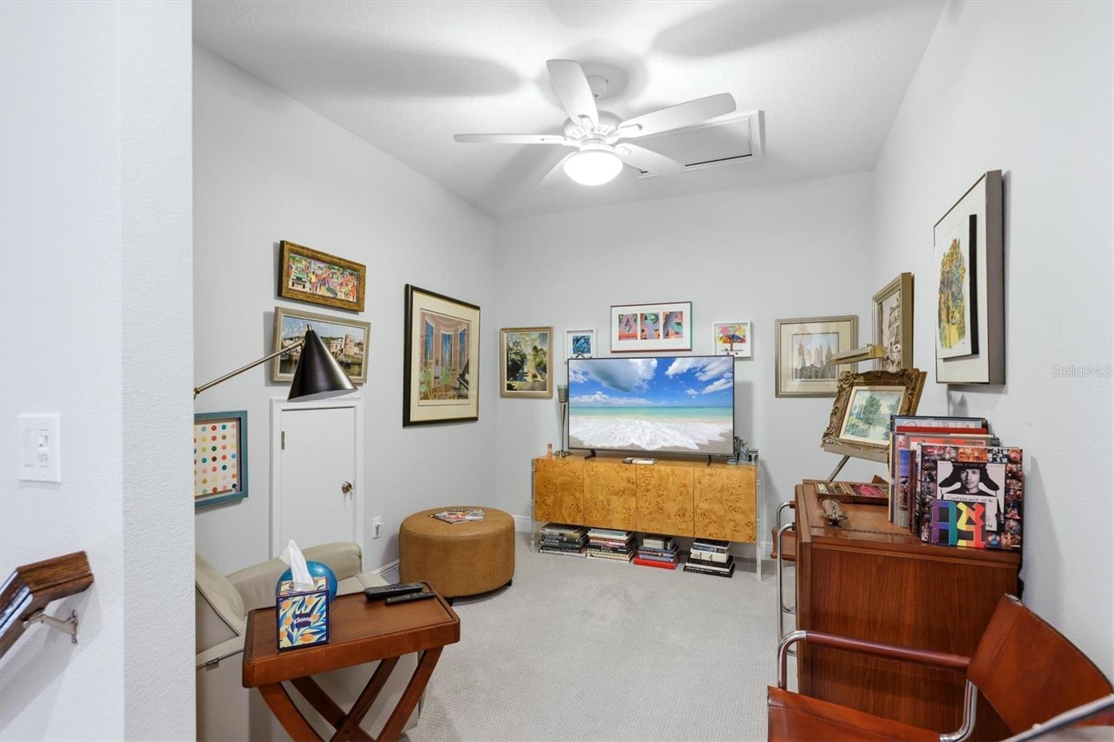 3684 FESCUE LN
