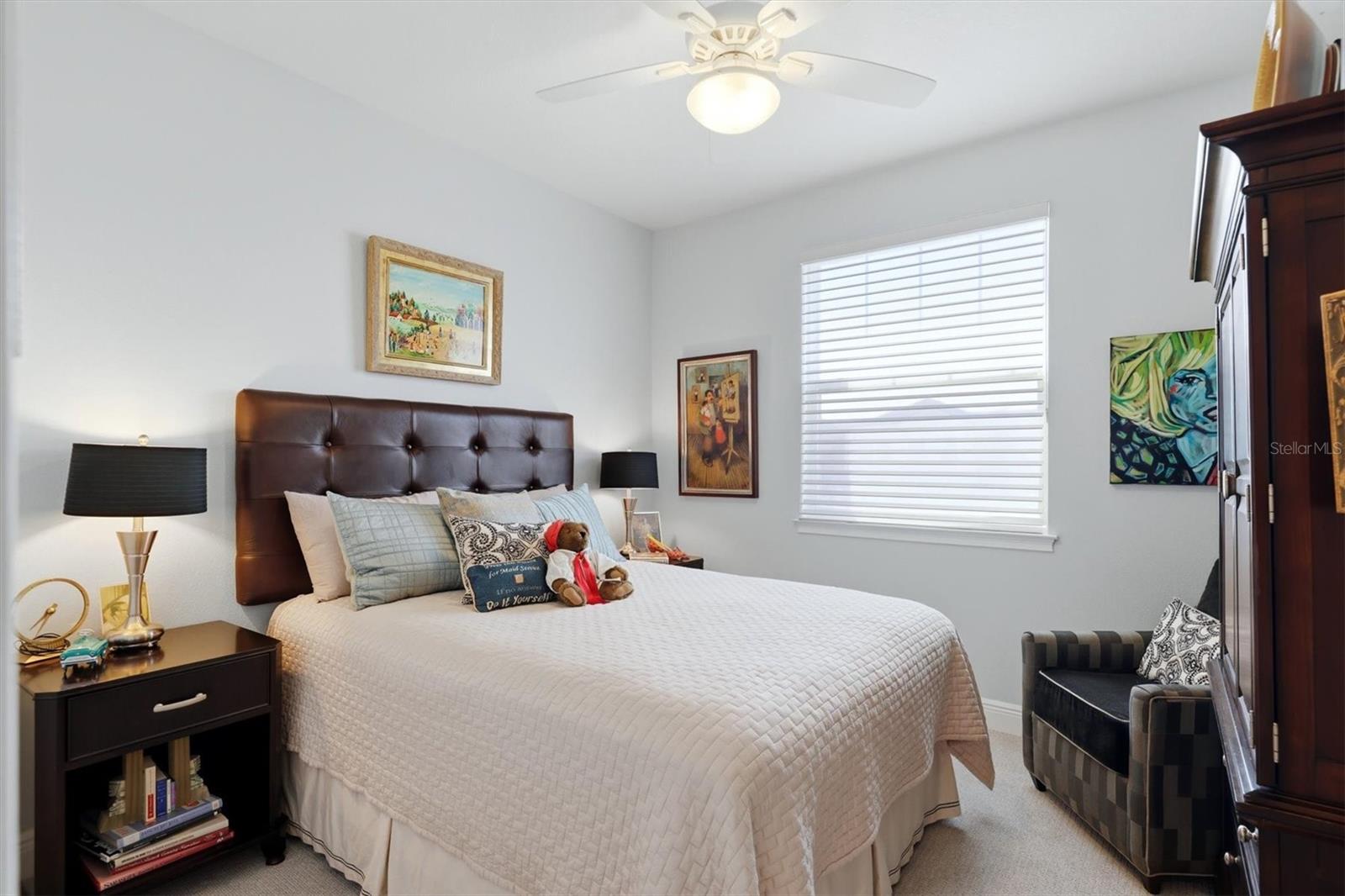 3684 FESCUE LN