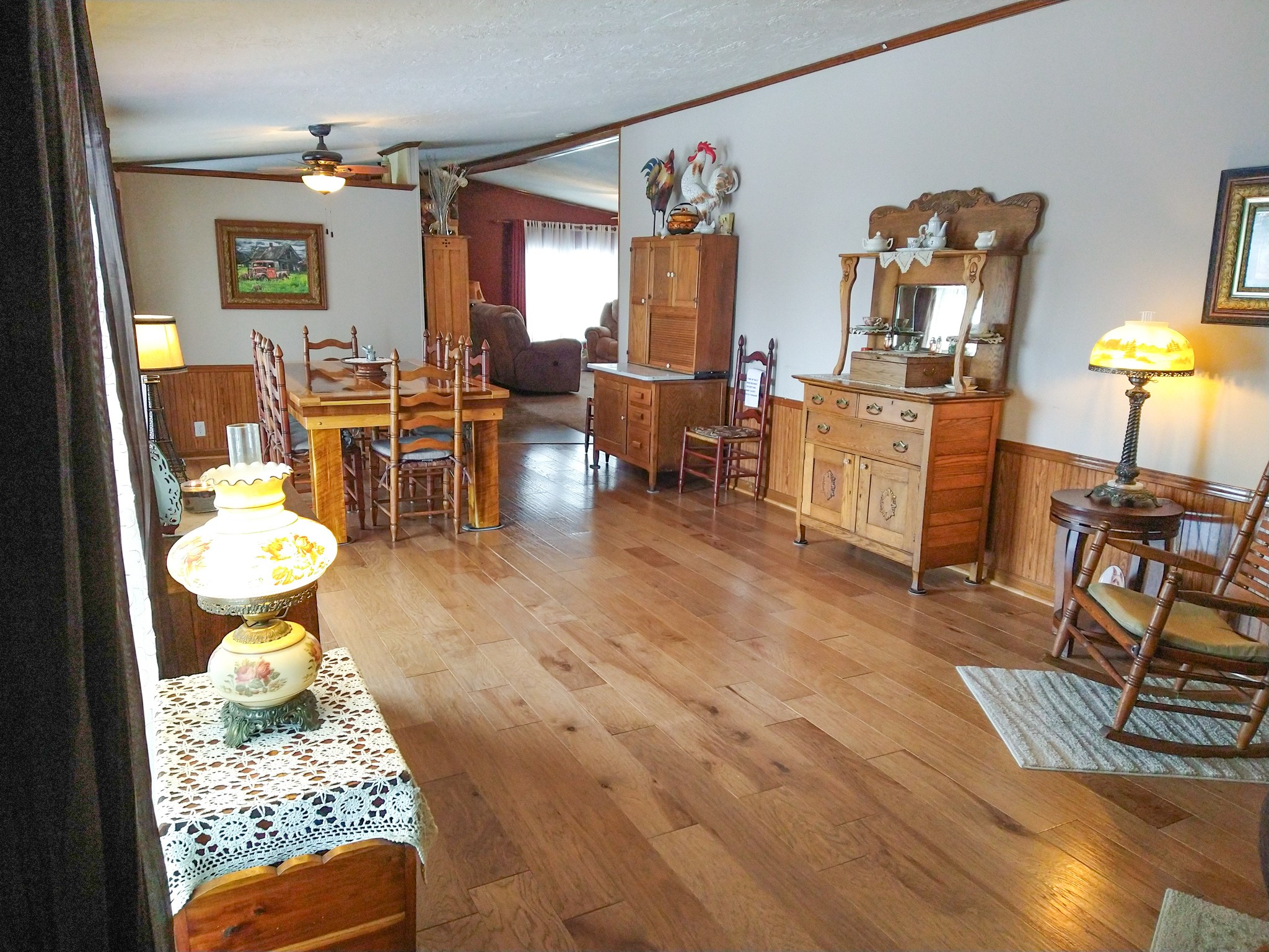 1307 Dobbins Pike